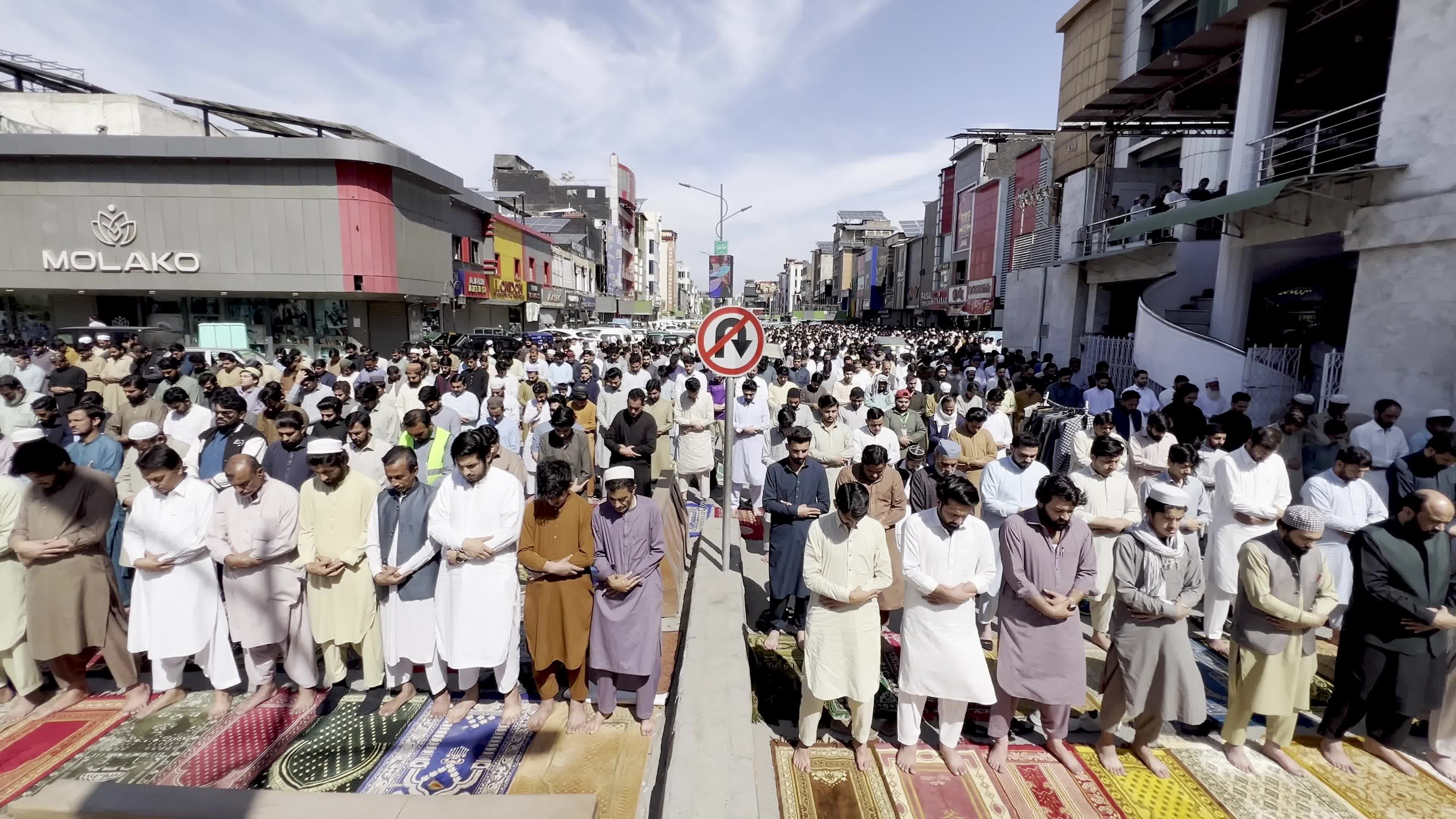 Last Friday prayers during Ramadan in Pakistan