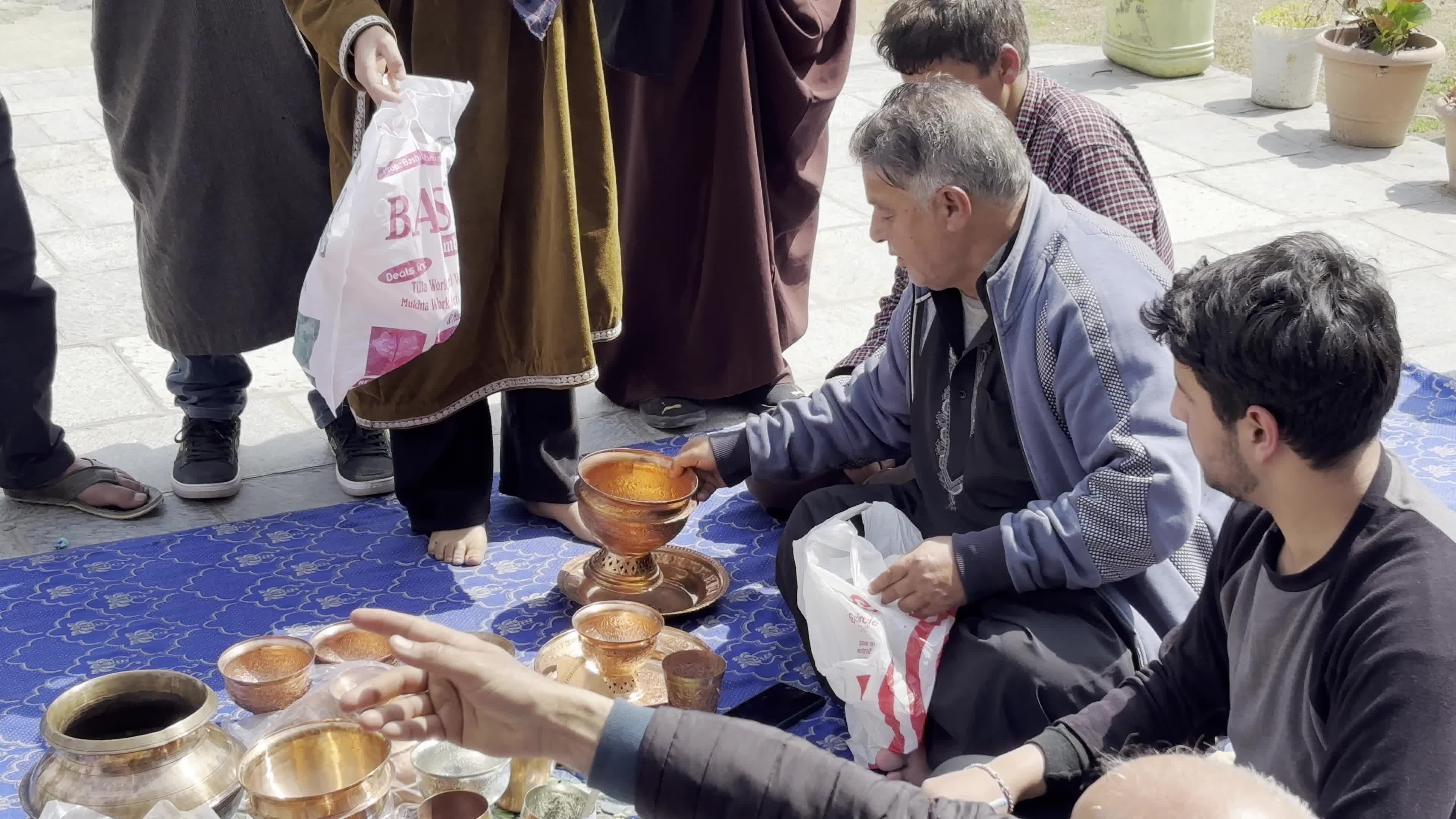 Donation Drive In Kashmir For War-Hit Iran