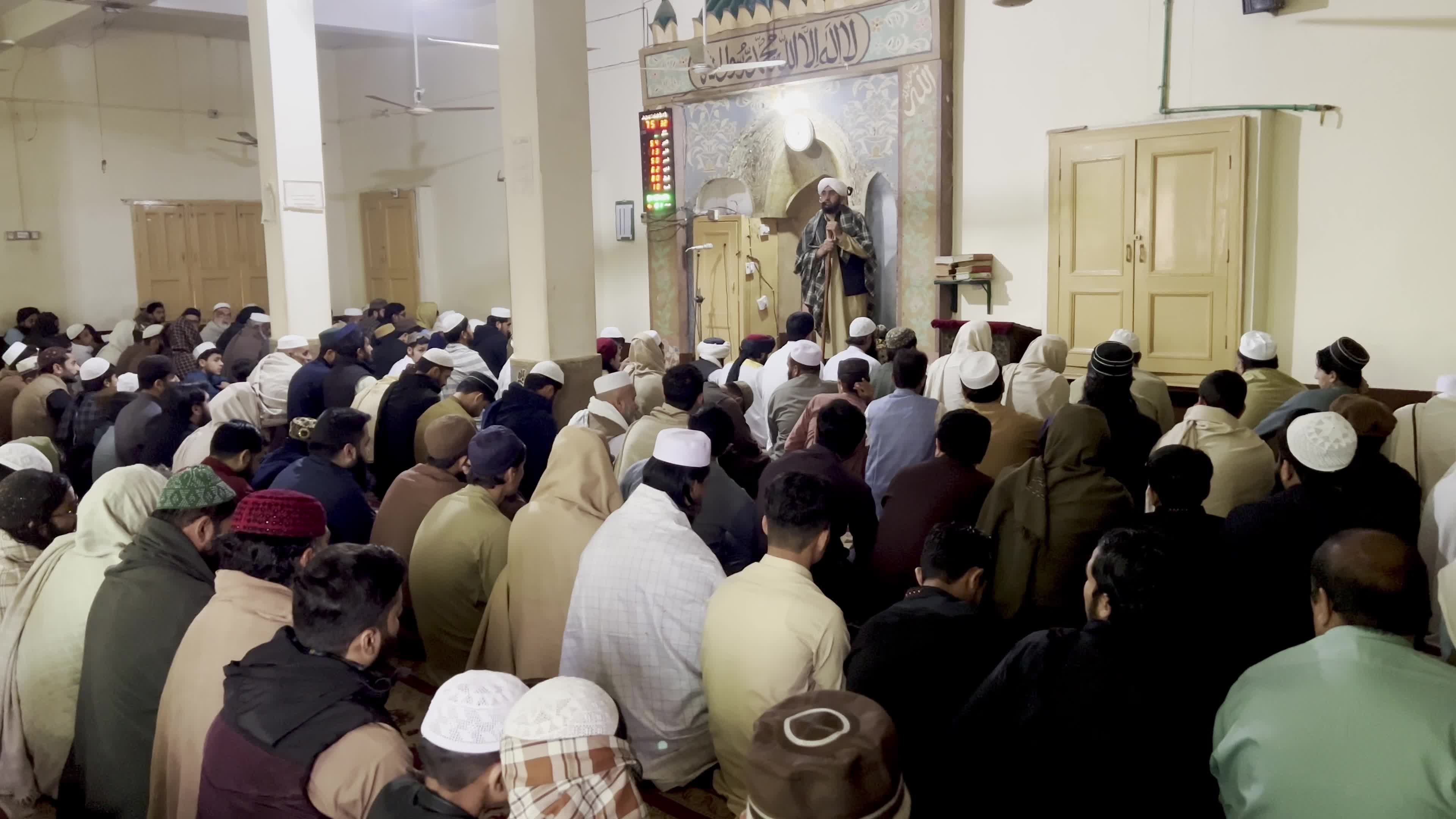 Afghans in Peshawar mark Eid al-Fitr following Afghanistan announcement