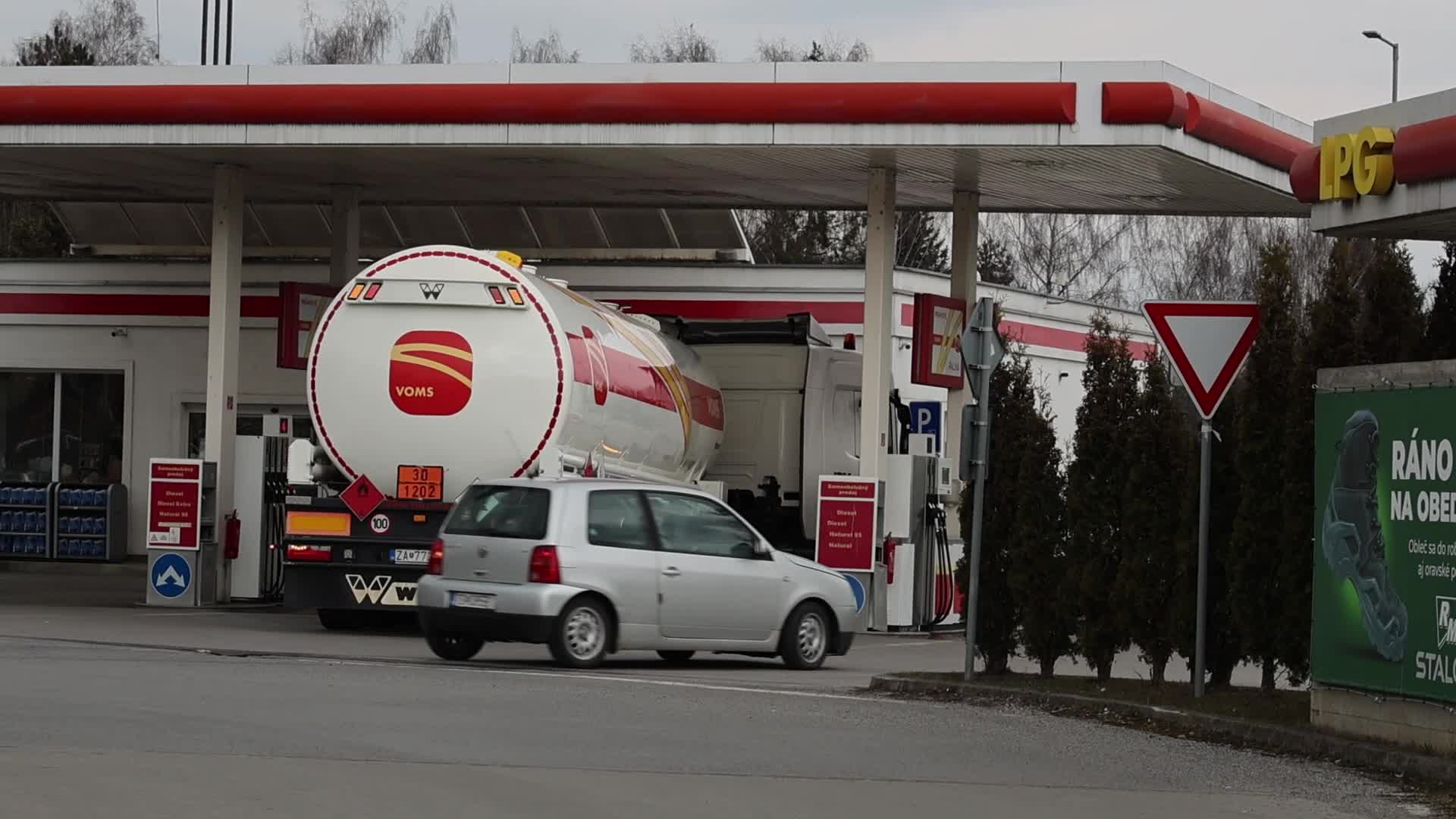 Slovakia increased diesel prices for foreign drivers