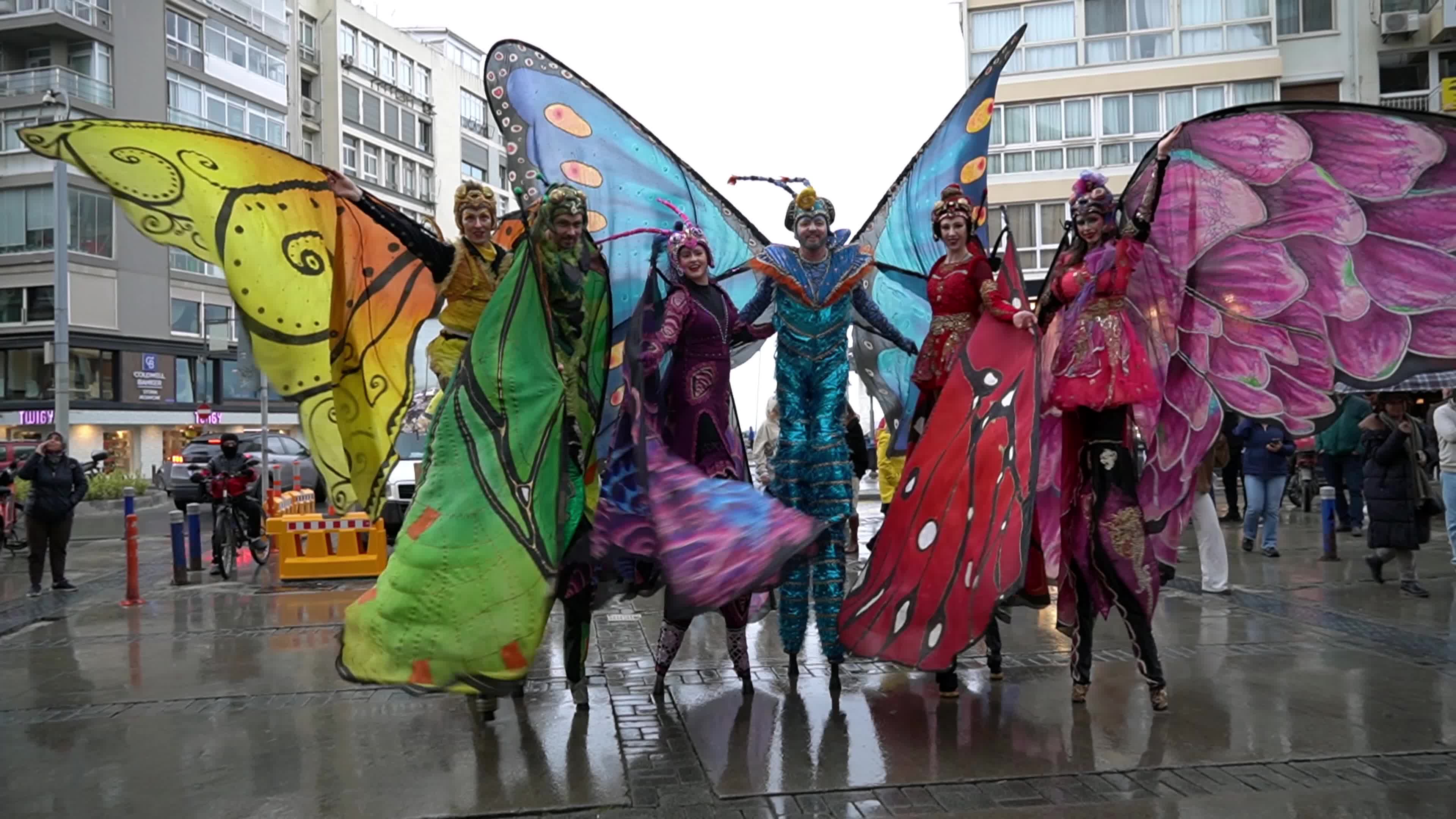 Opening day of the Hulya-Ozdemir Nutku International Izmir Theatre Festival