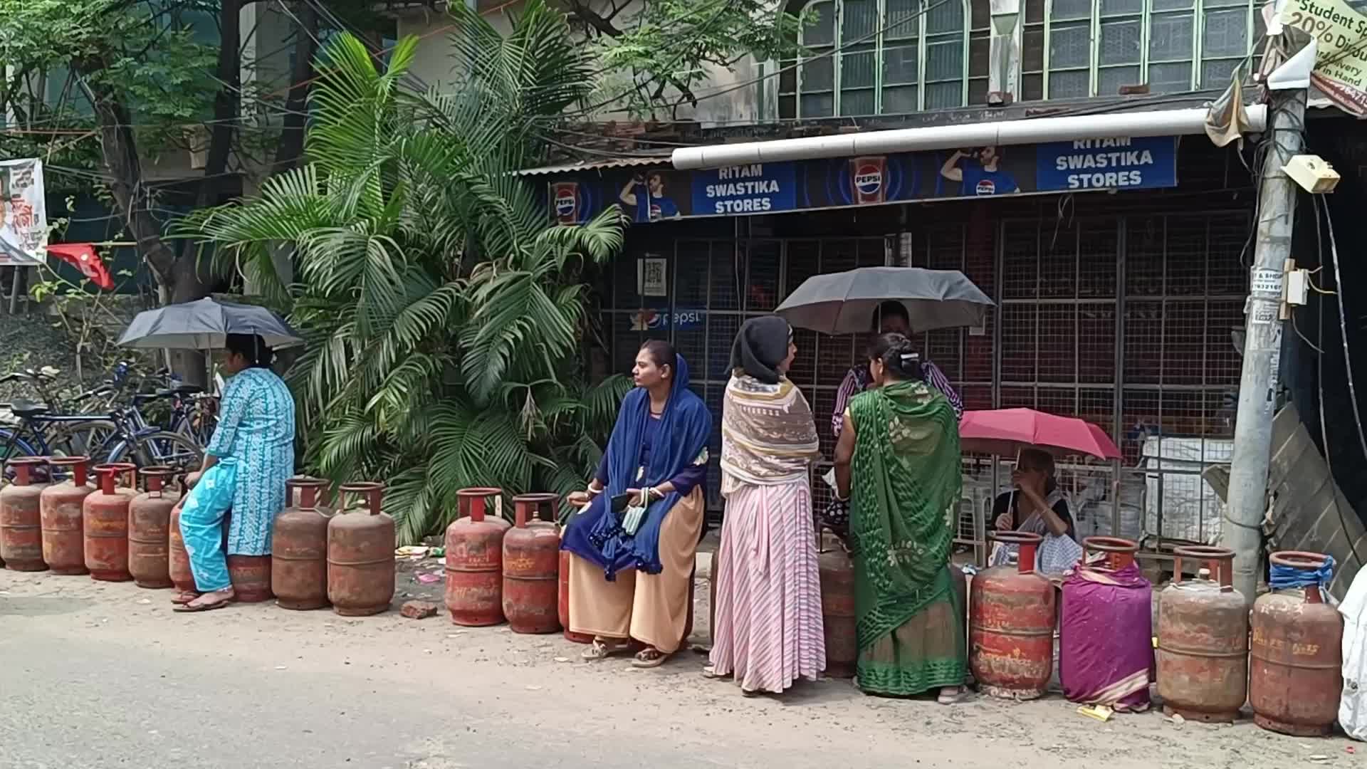 LPG Gas Crisis In India