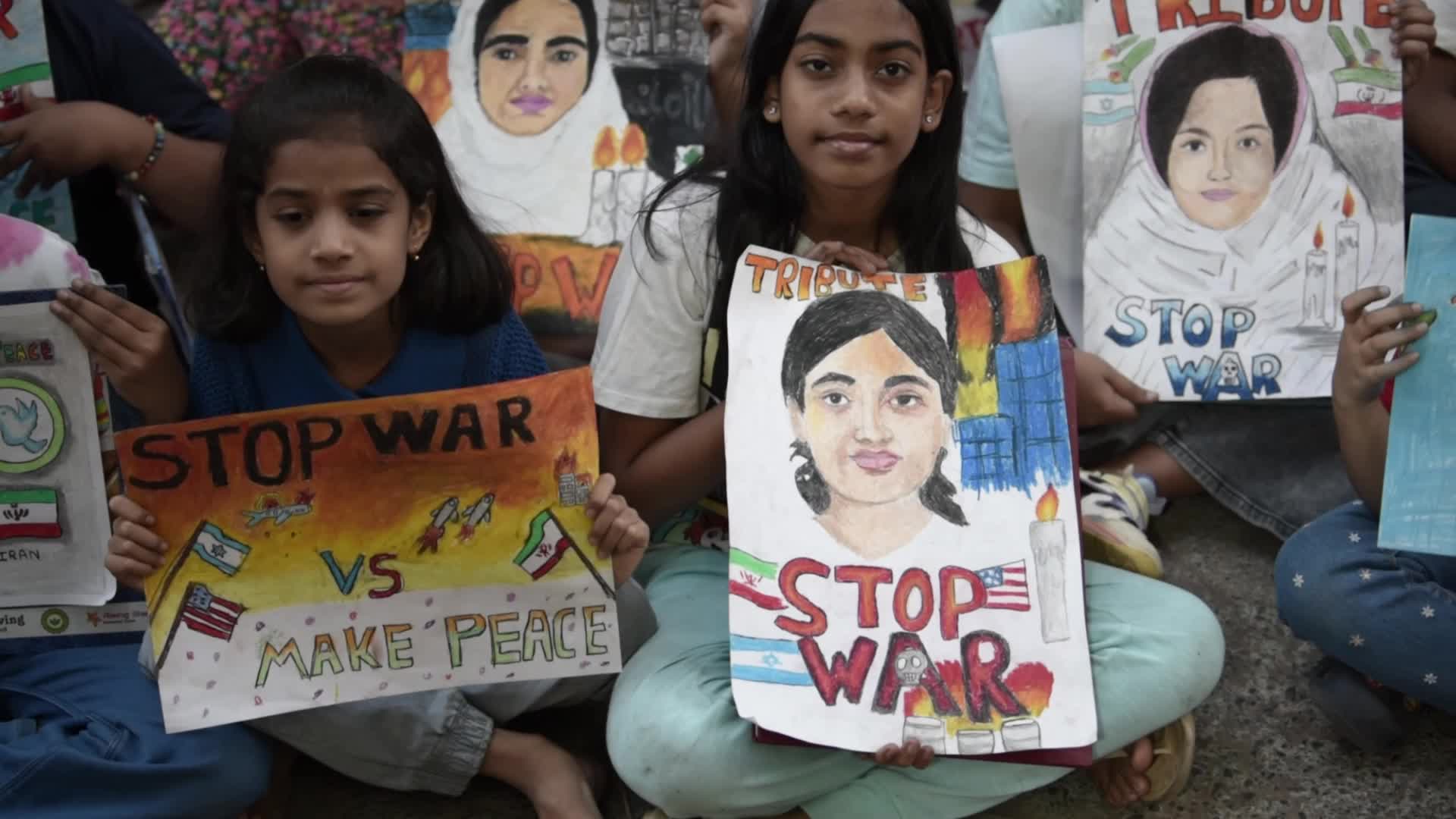 Peace Slogans Displayed In Mumbai