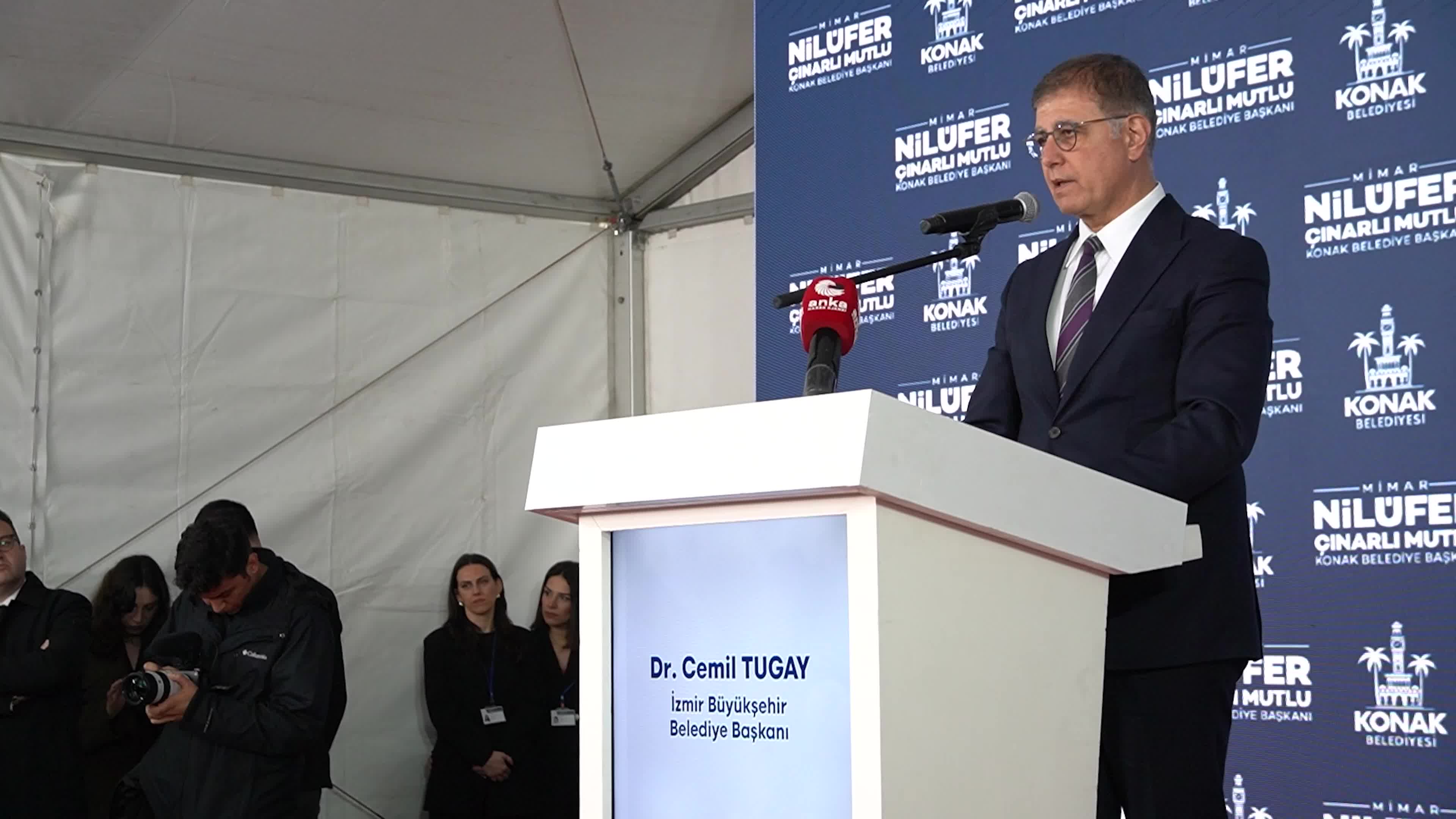 Özgür Özel inaugurates the cultural center named after the late Ferdi Zeyrek