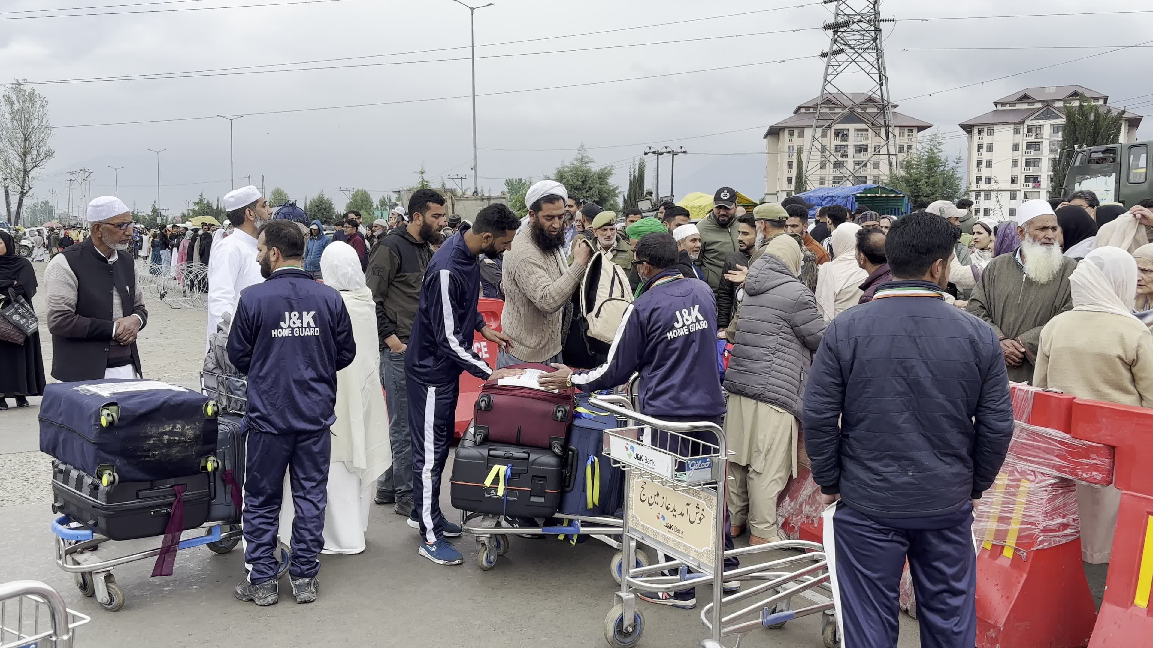 First Hajj 2026 Batch Departs Indian Kashmir