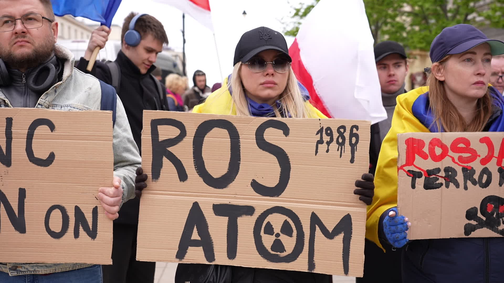 Belarusians in Warsaw Mark 40 Years Since Chernobyl, Denounce Lukashenko's 'Politics of Lies'
