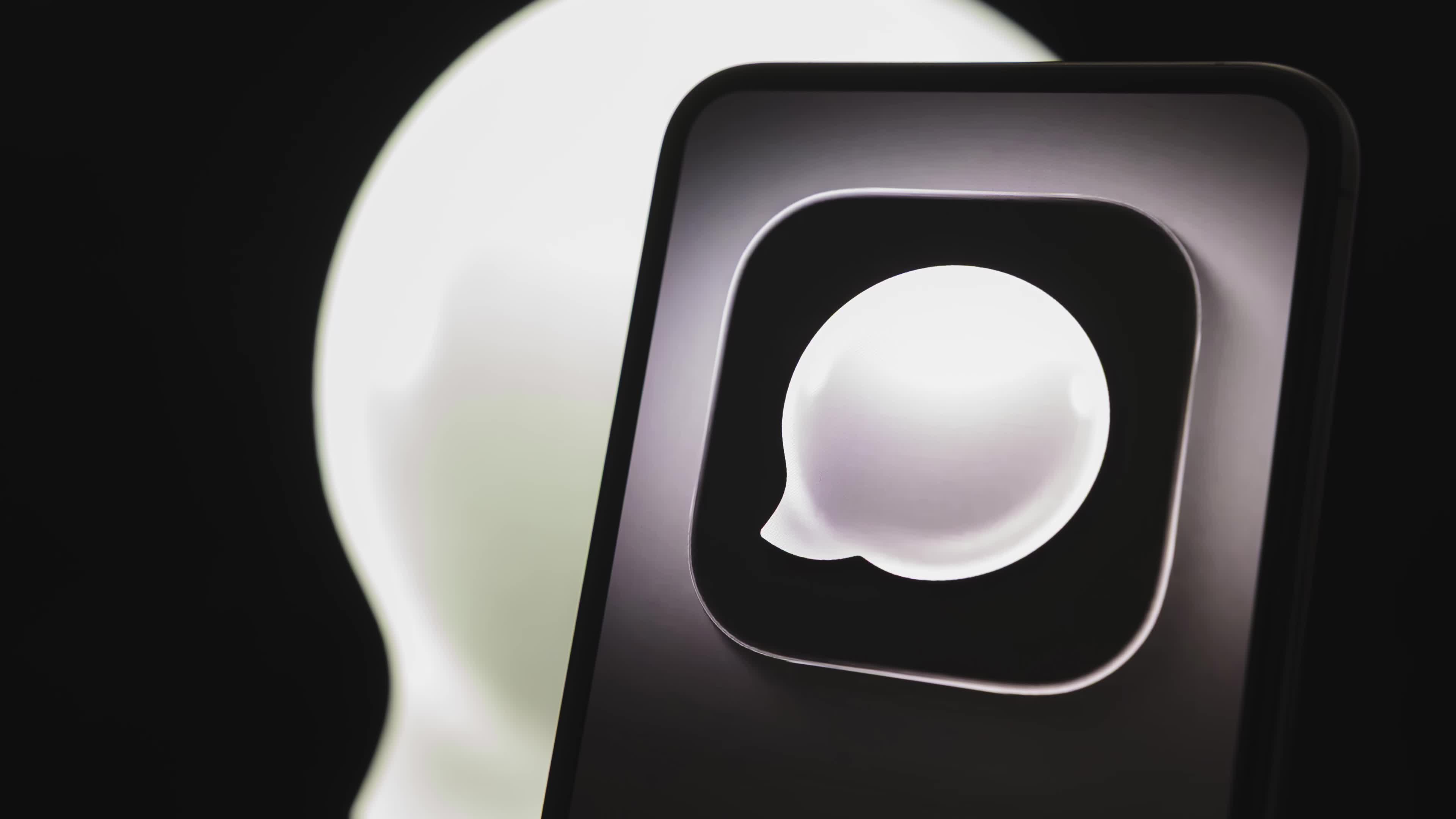 Launch of the XChat messaging app