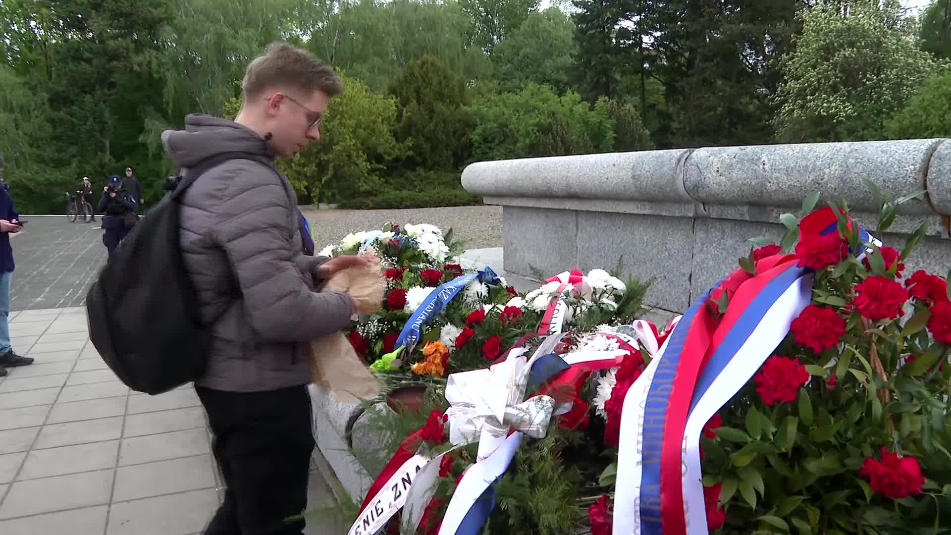 Poland: Victory Day protest