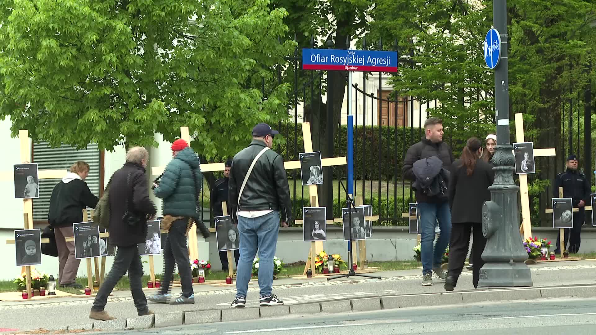 Poland: Russian embassy protest