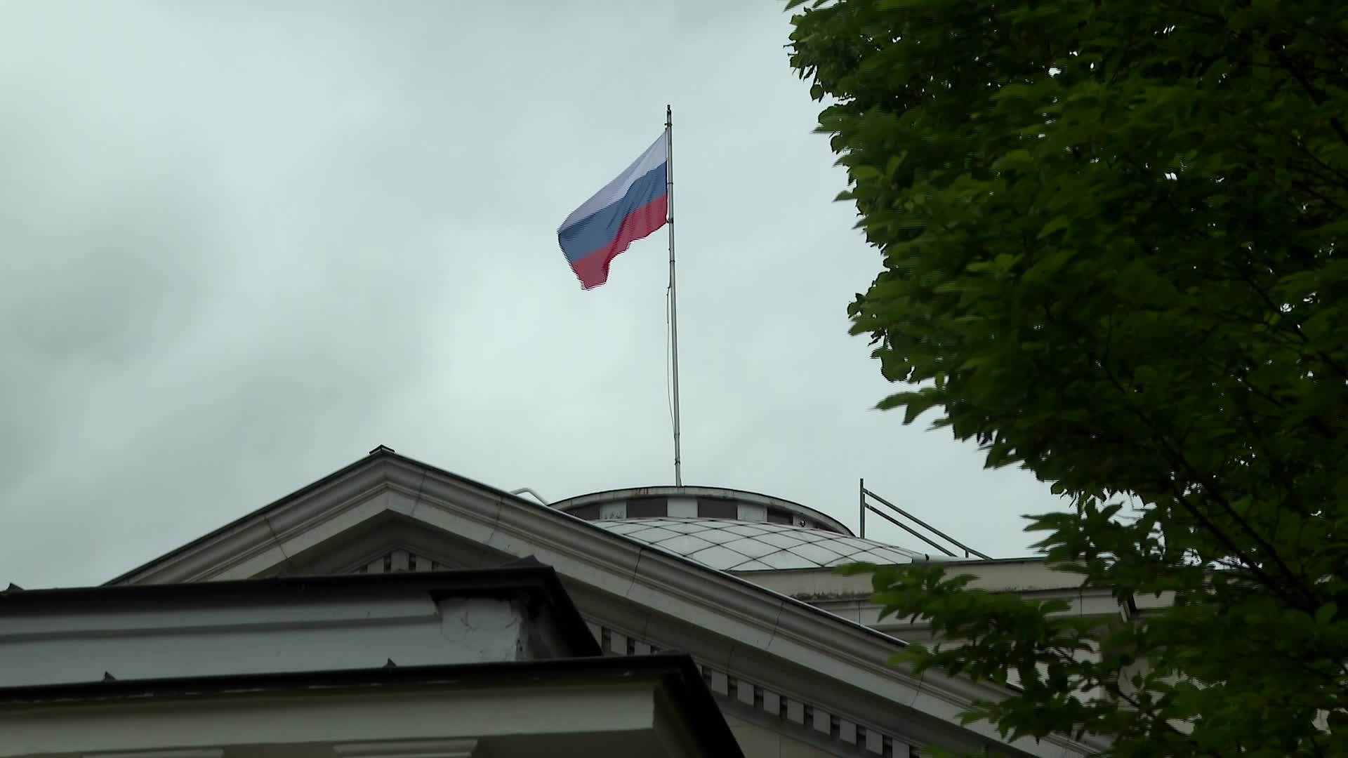 Poland: Russian embassy protest