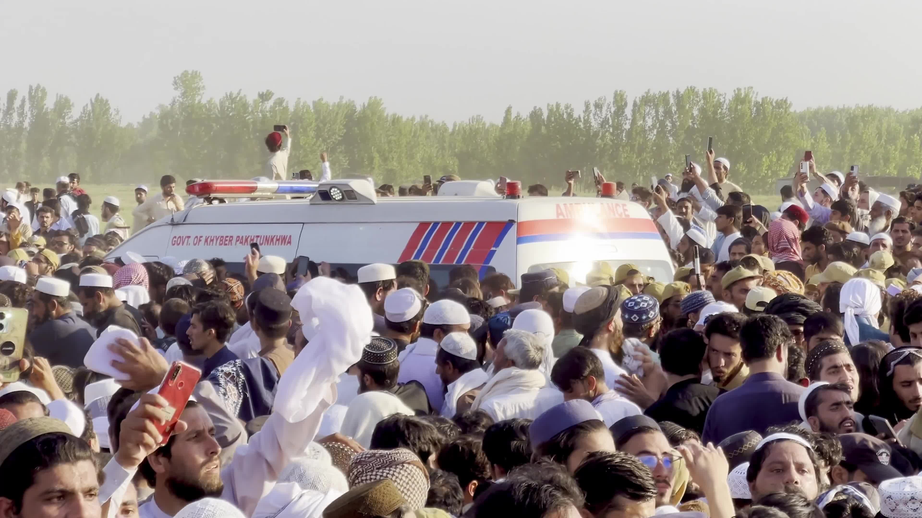 Pakistan Cleric Maulana Muhammad Idrees Shot Dead, Massive Crowds Attend Funeral