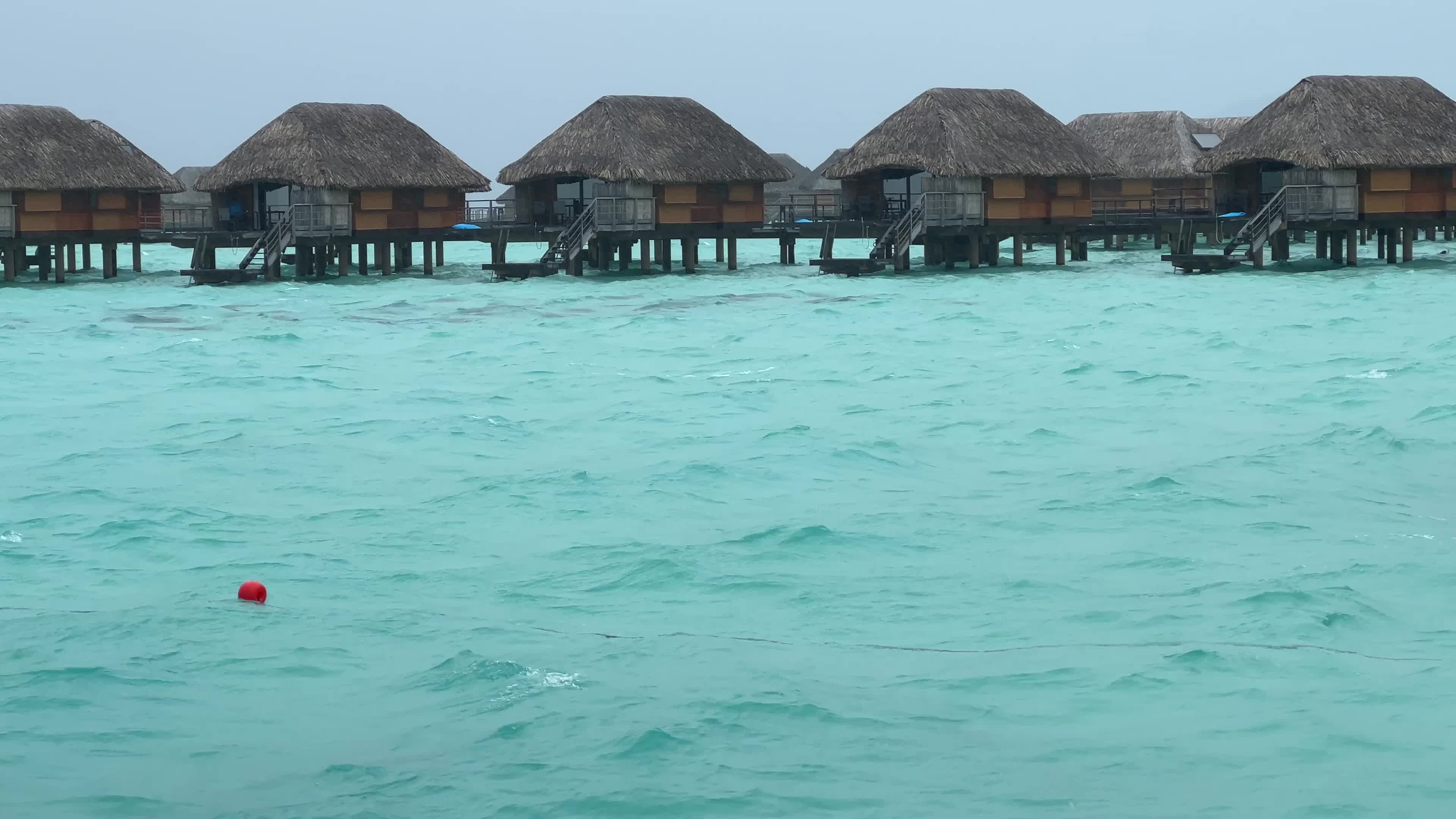 Rainy day in Motu Tevairoa