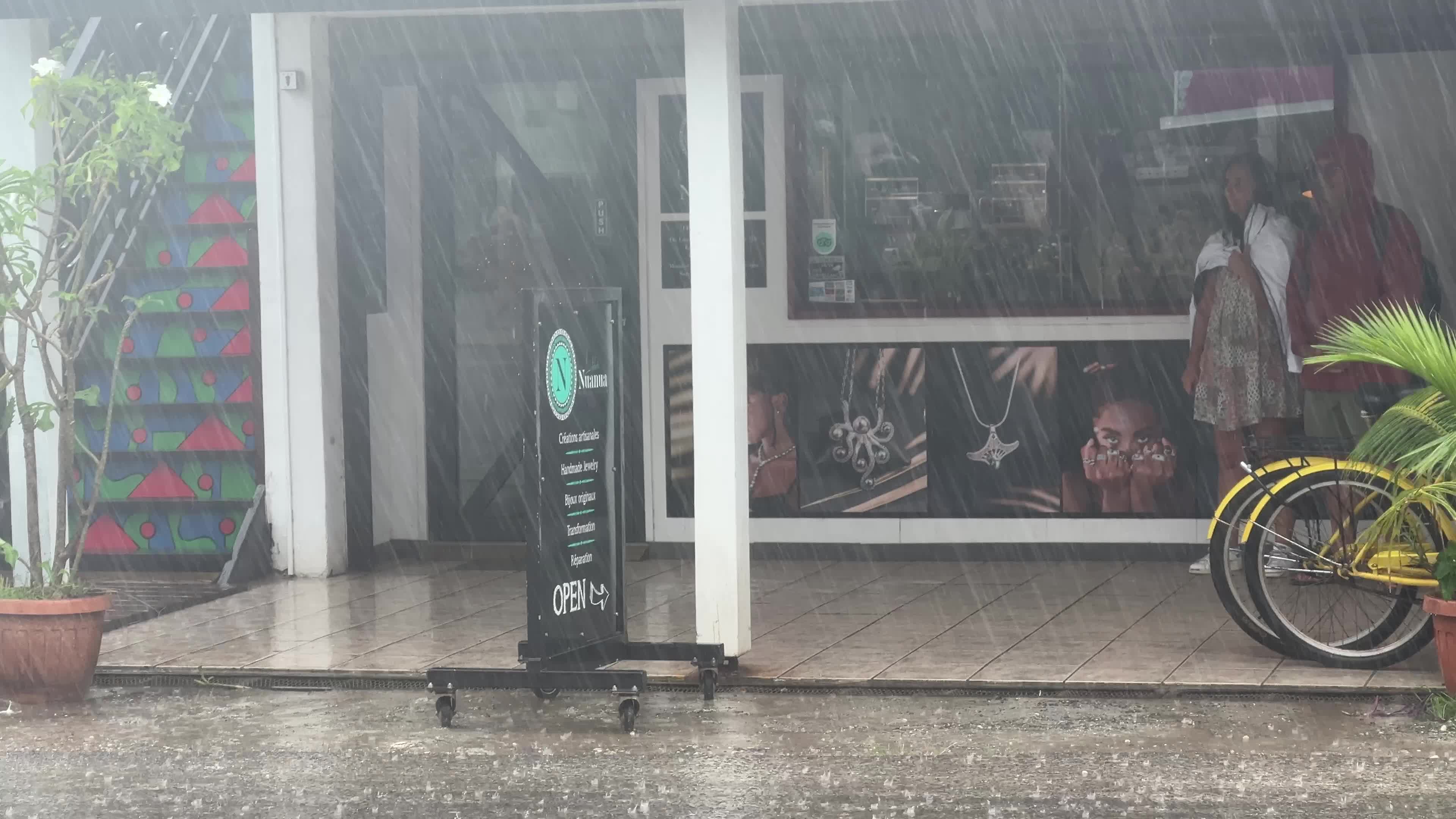 Heavy rain in Bora Bora