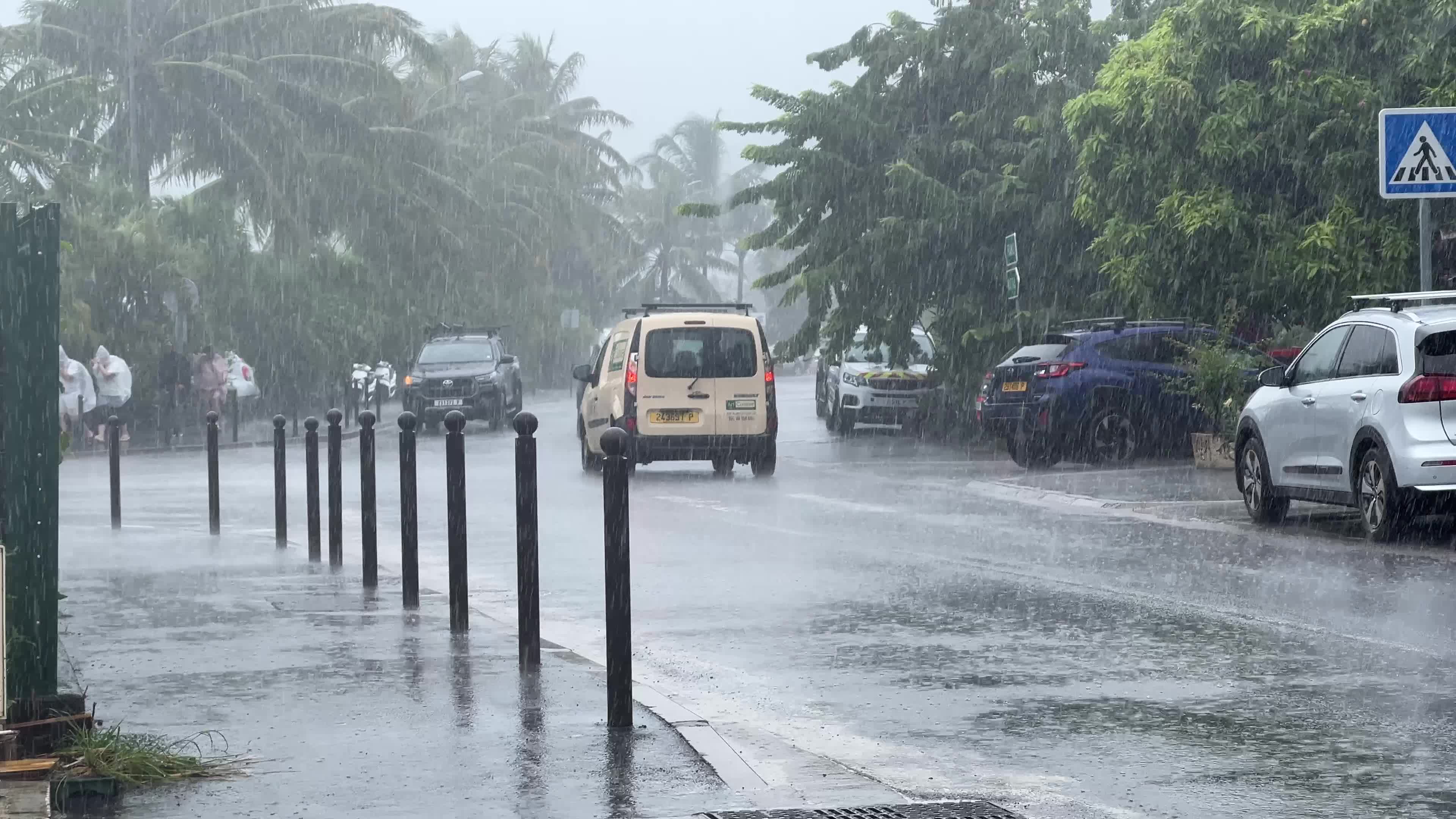 Heavy rain in Bora Bora
