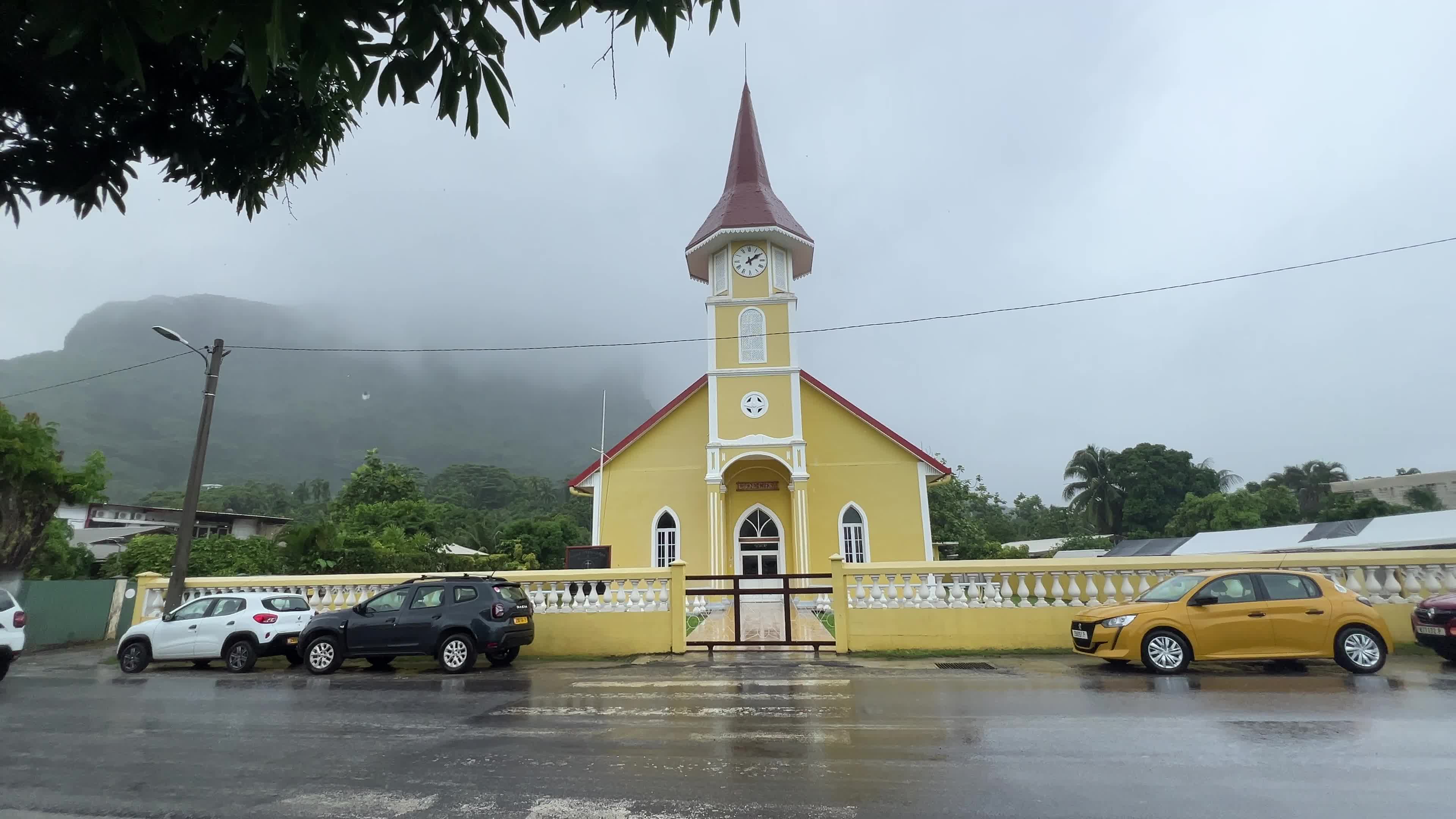 Heavy rain in Bora Bora