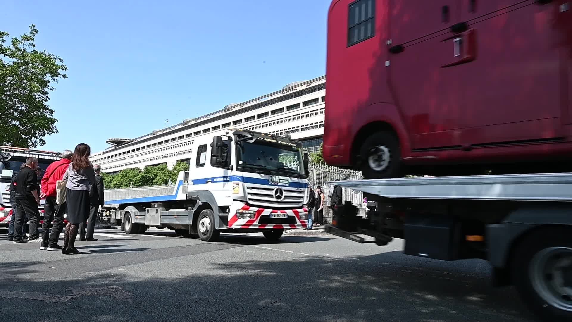 Breakdown service demonstration in Paris