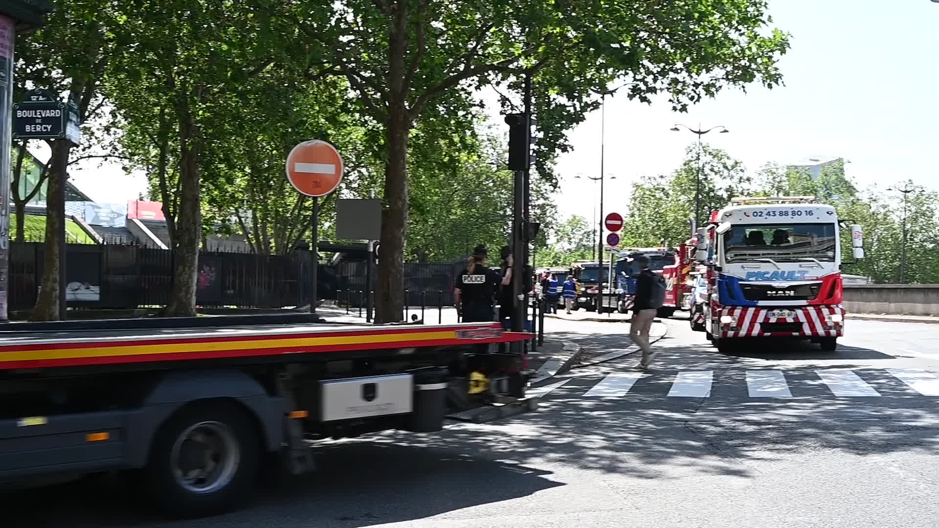 Breakdown service demonstration in Paris 5