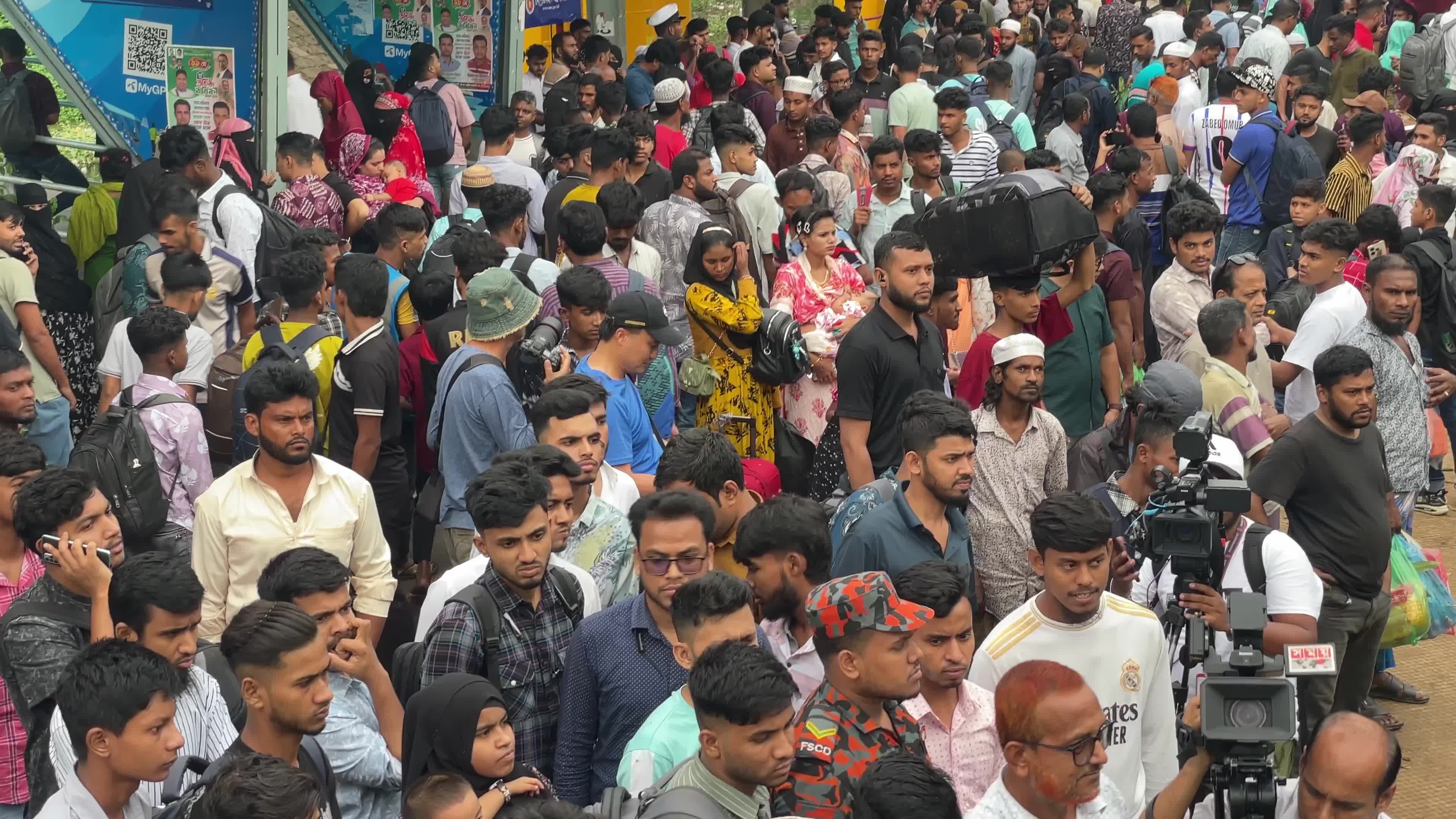 Eid Rush in Dhaka