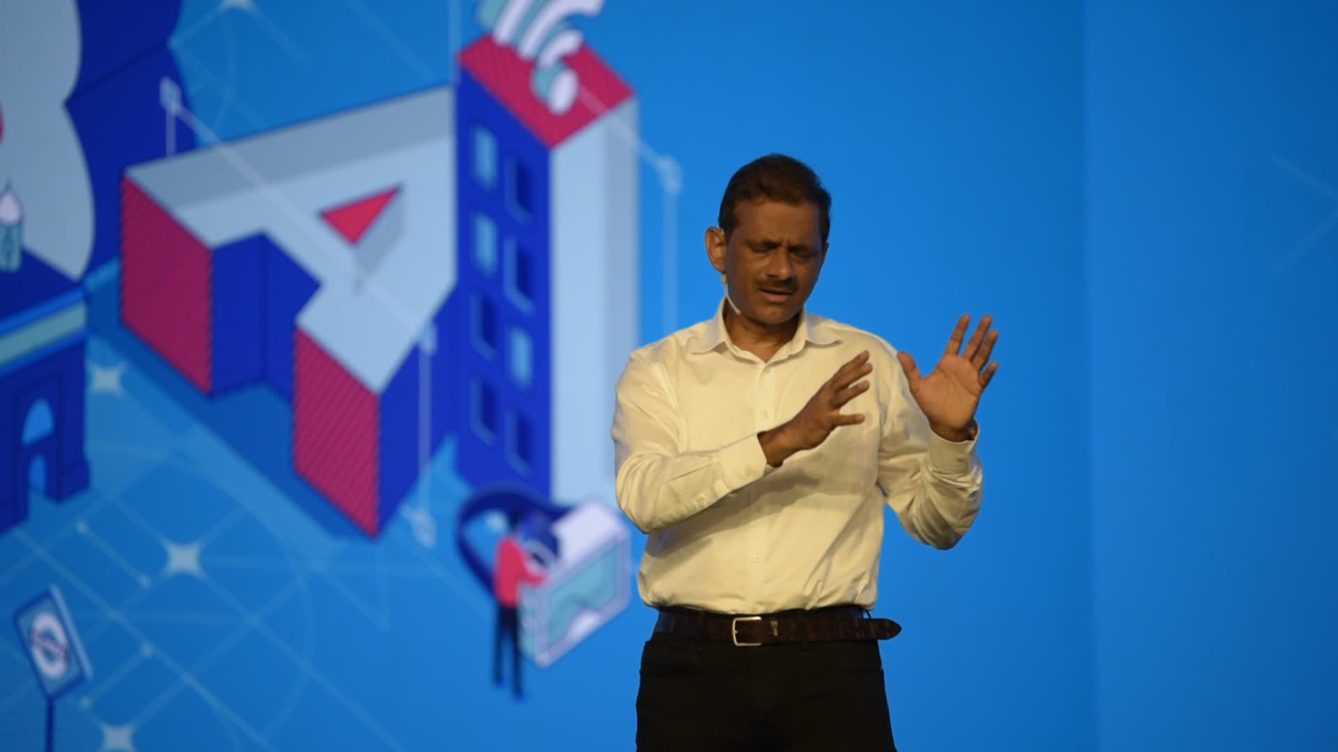 Mumbai Tech Week Kicks Off With Industry Leaders And New Products