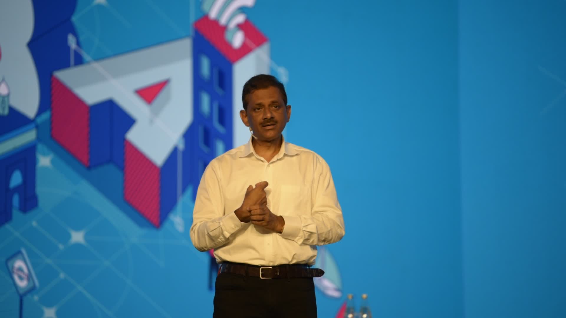 Mumbai Tech Week Kicks Off With Industry Leaders And New Products