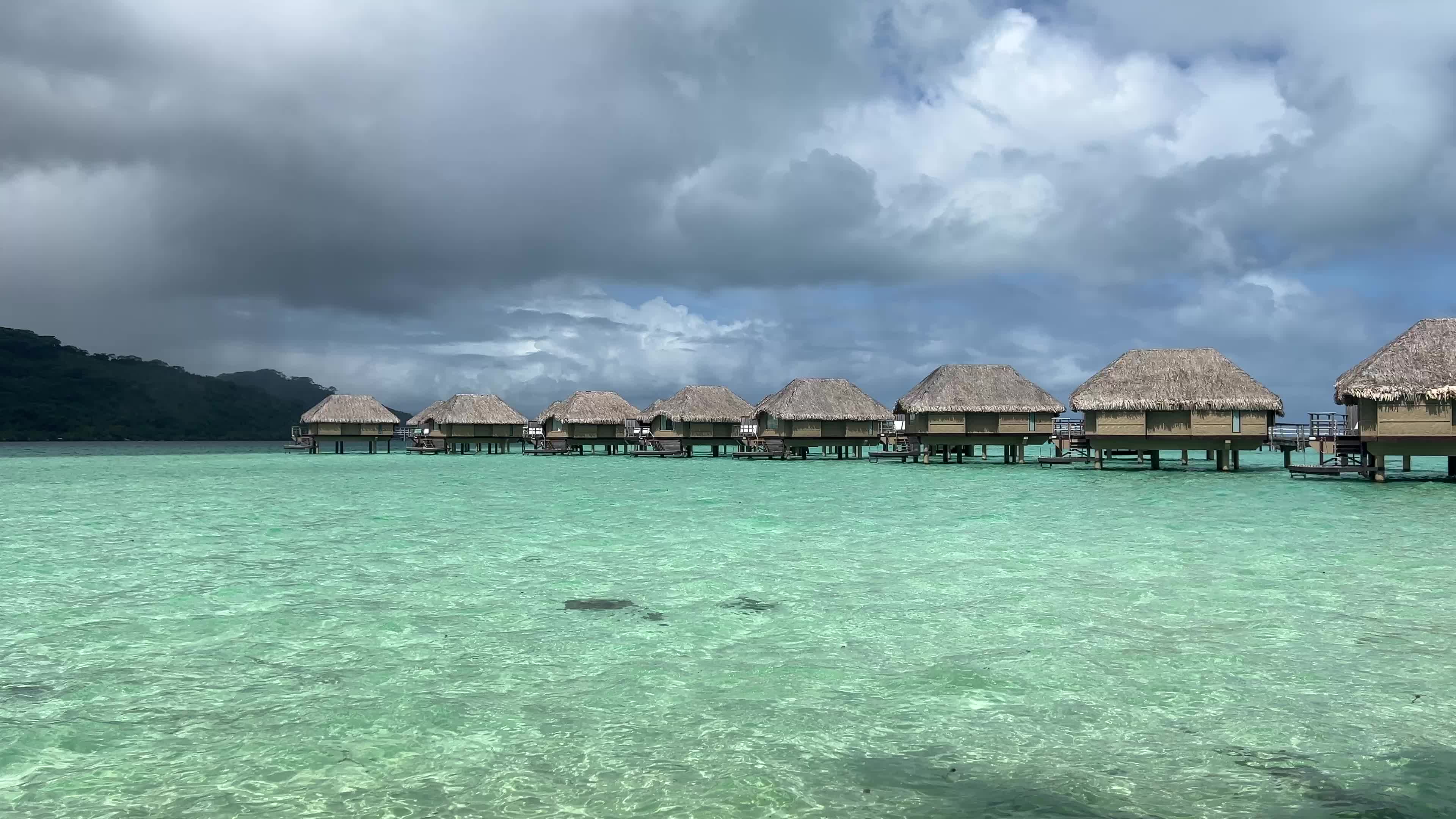 Daily life in Motu Tautau, French Polynesia