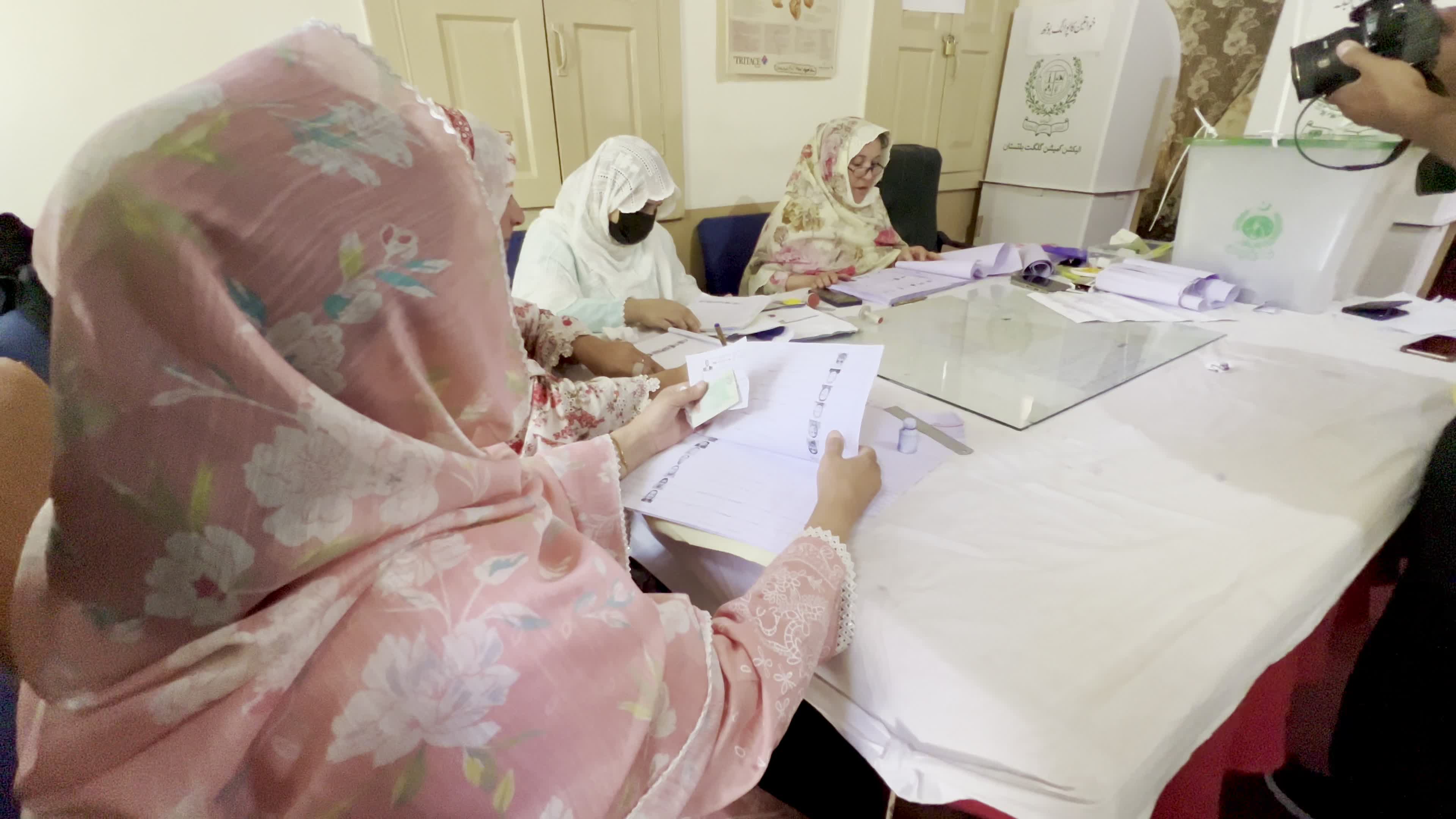 Gilgit-Baltistan Residents Vote in Regional Assembly Elections Amid Tight Security