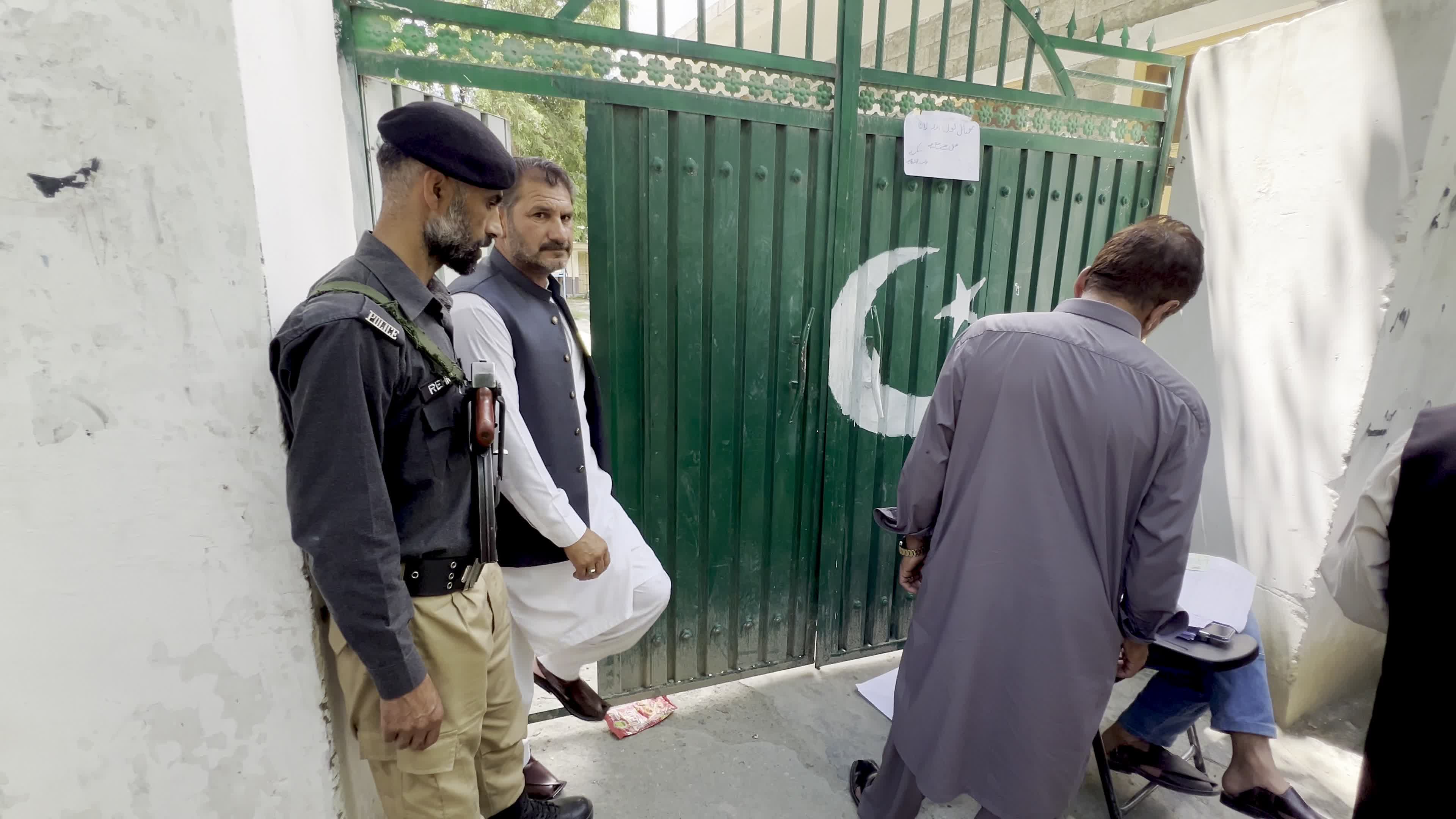 Gilgit-Baltistan Residents Vote in Regional Assembly Elections Amid Tight Security