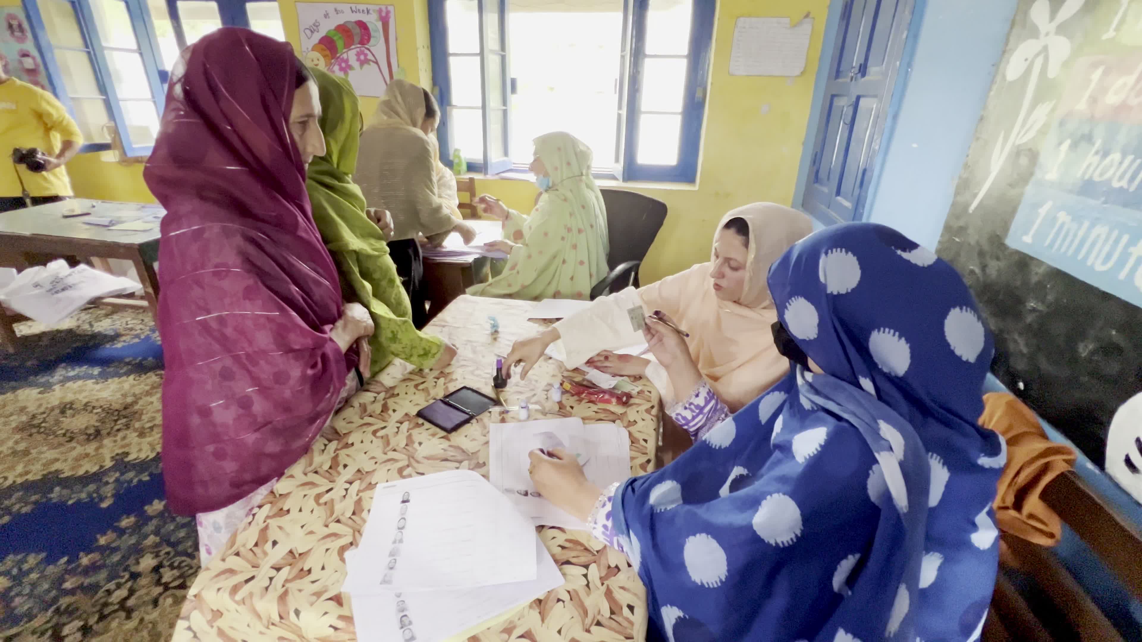 Gilgit-Baltistan Residents Vote in Regional Assembly Elections Amid Tight Security