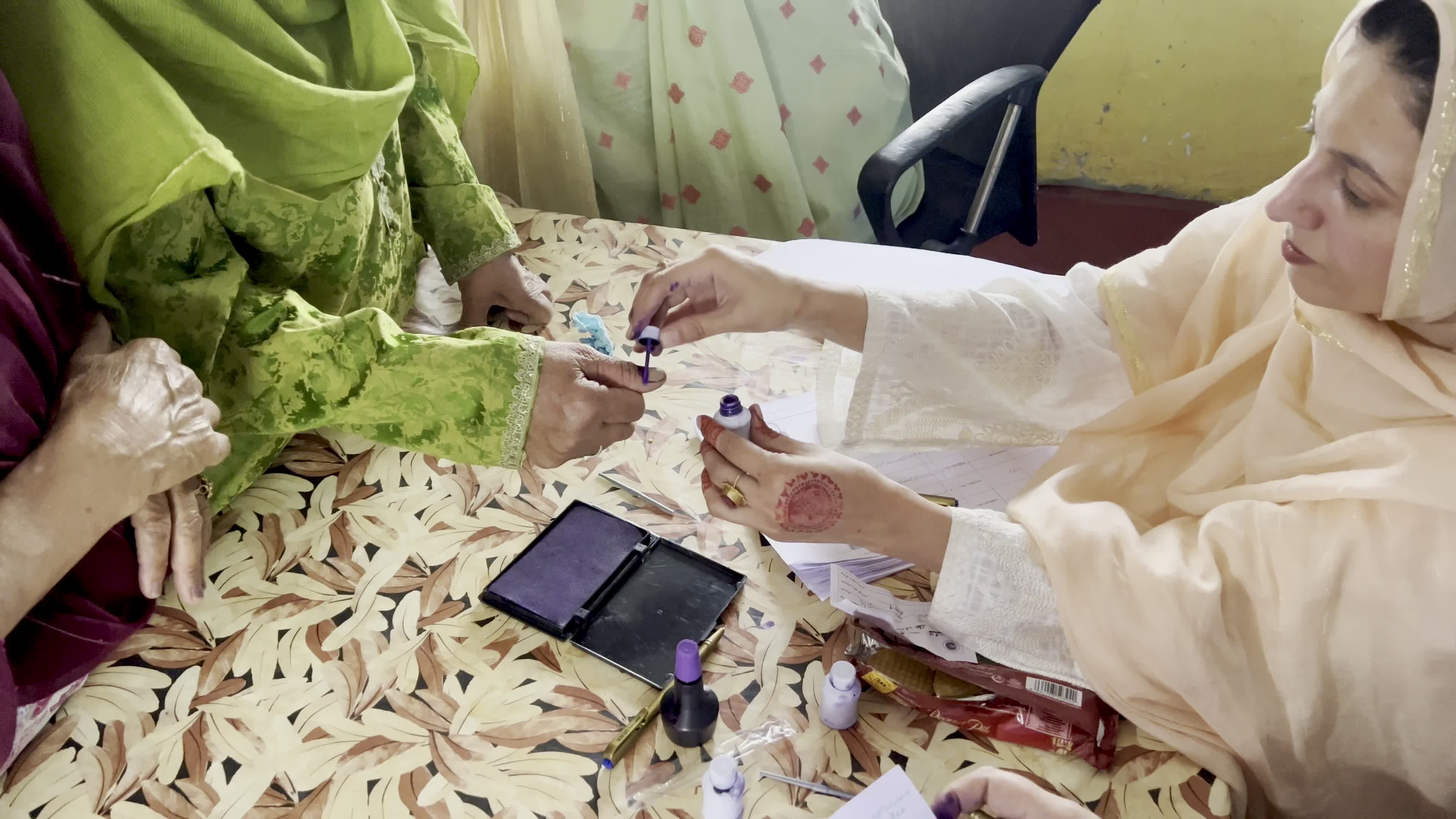 Gilgit-Baltistan Residents Vote in Regional Assembly Elections Amid Tight Security