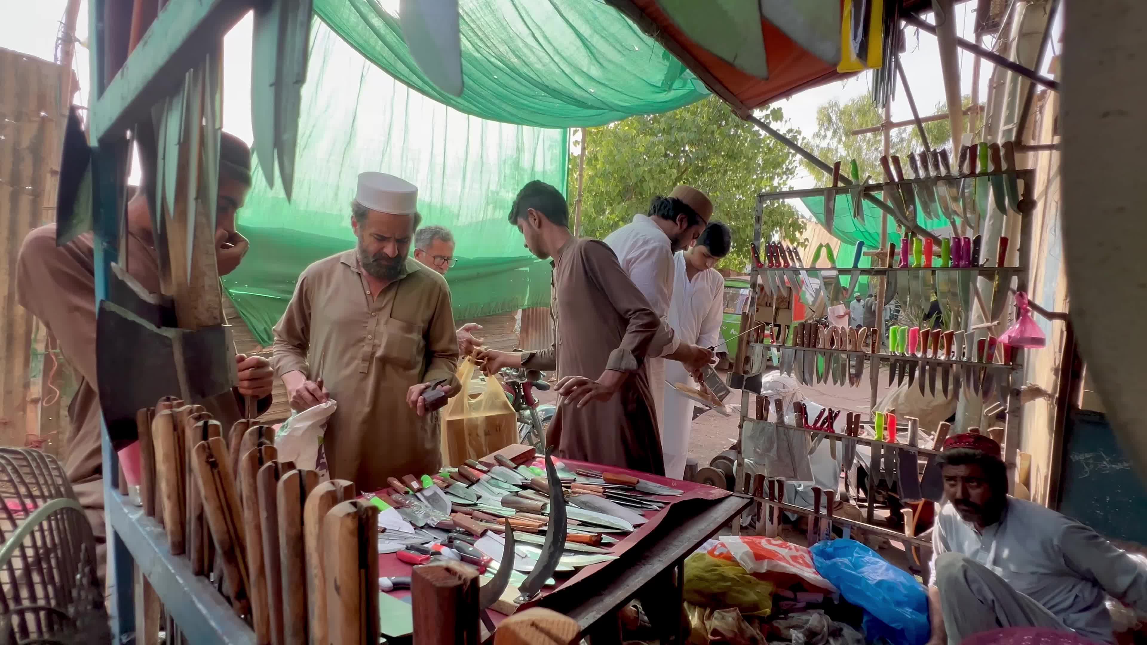 Preparations underway for Eid al-Adha in Pakistan