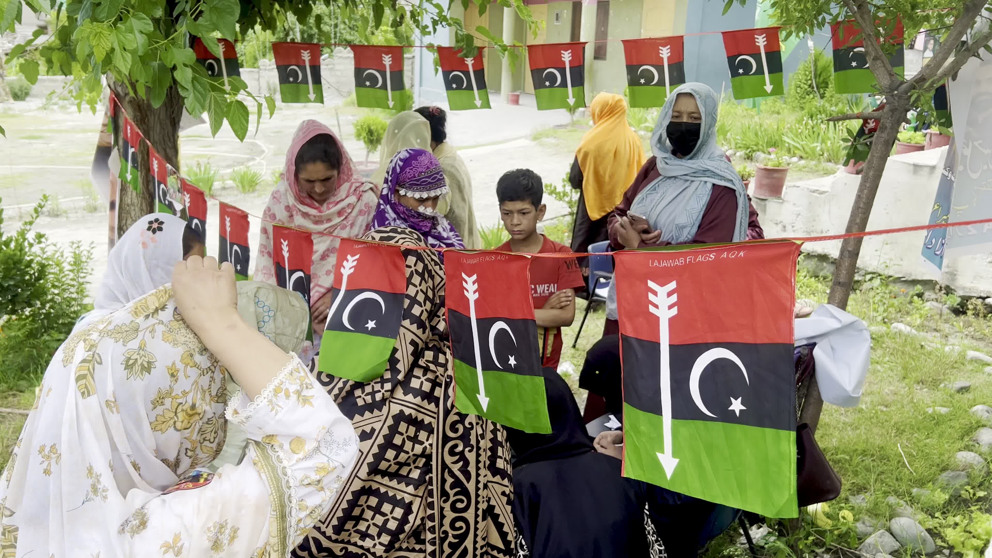 Gilgit-Baltistan Residents Vote in Regional Assembly Elections Amid Tight Security