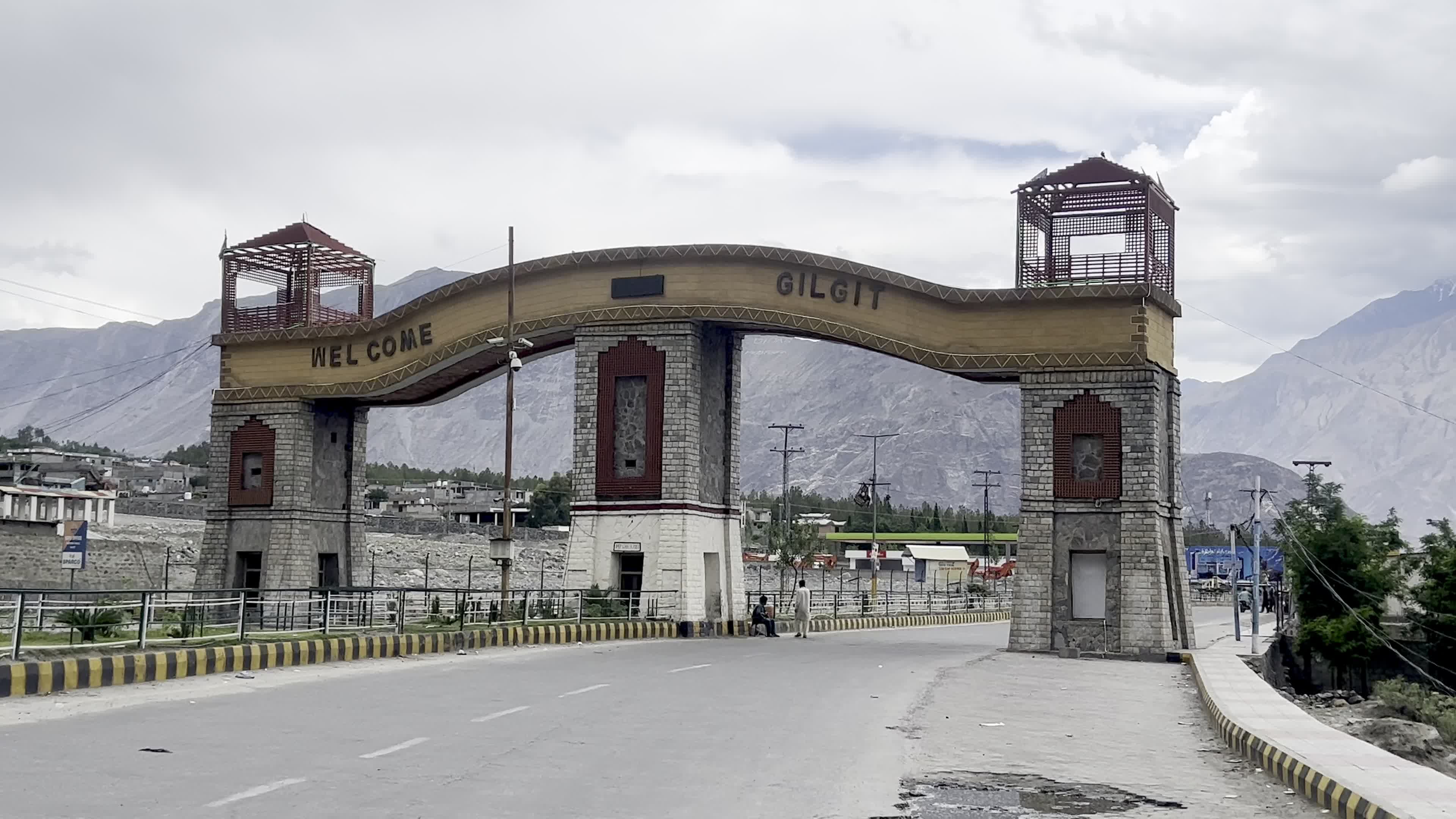 Gilgit-Baltistan Residents Vote in Regional Assembly Elections Amid Tight Security
