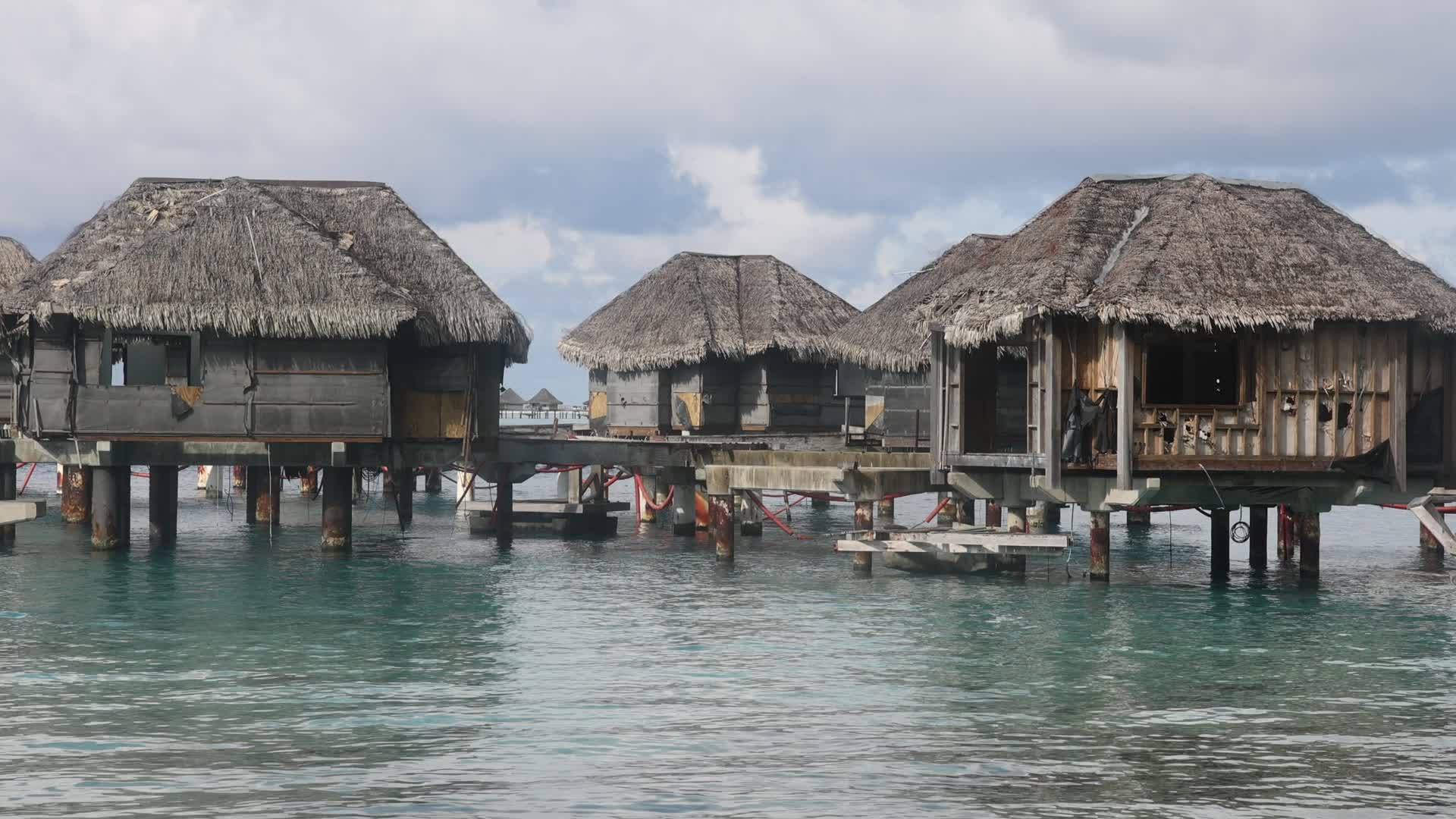 Uncompleted and abandoned luxury resort projects in Bora Bora