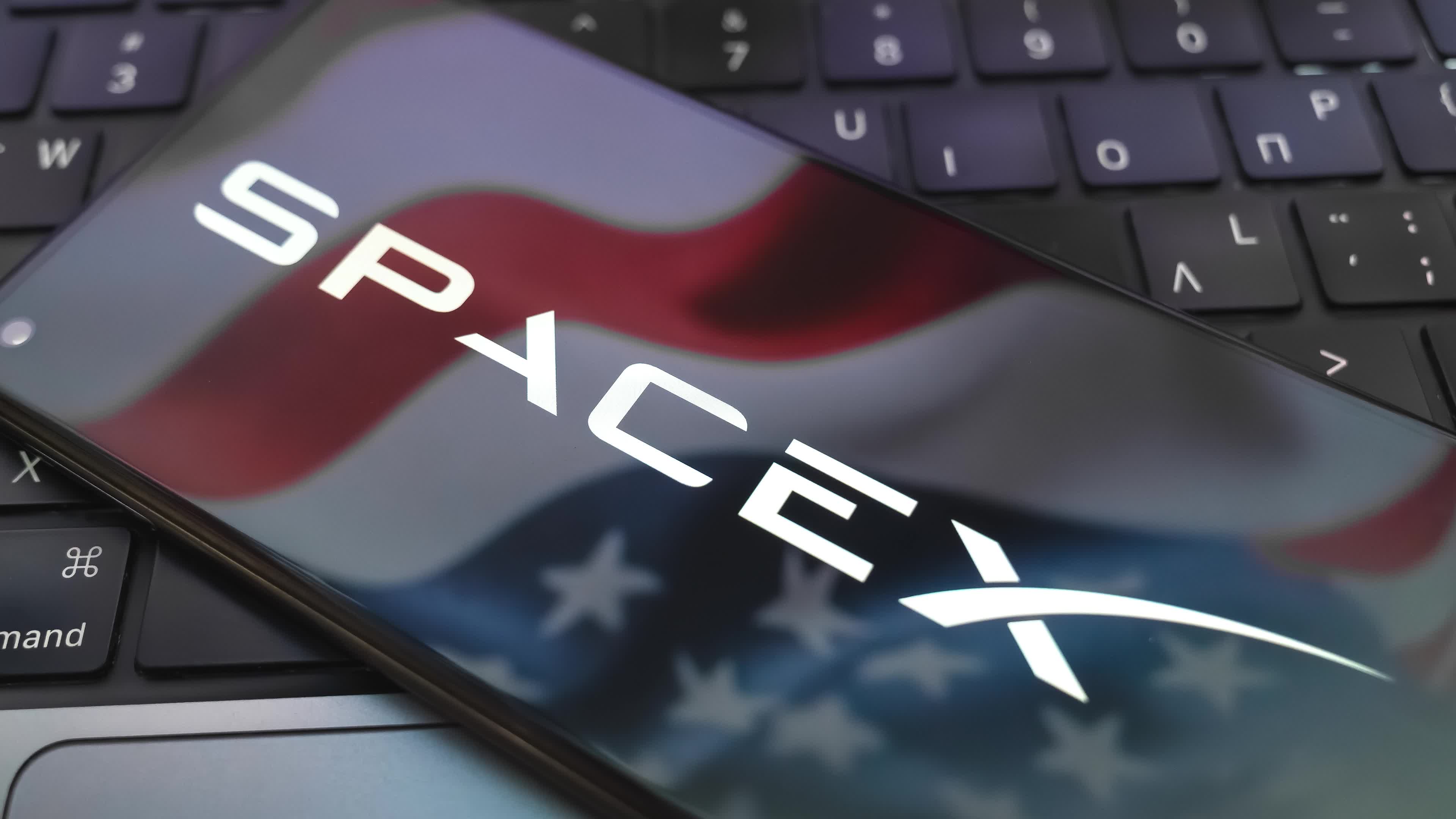 SpaceX Draws More Than $250 Billion Of Investor Demand