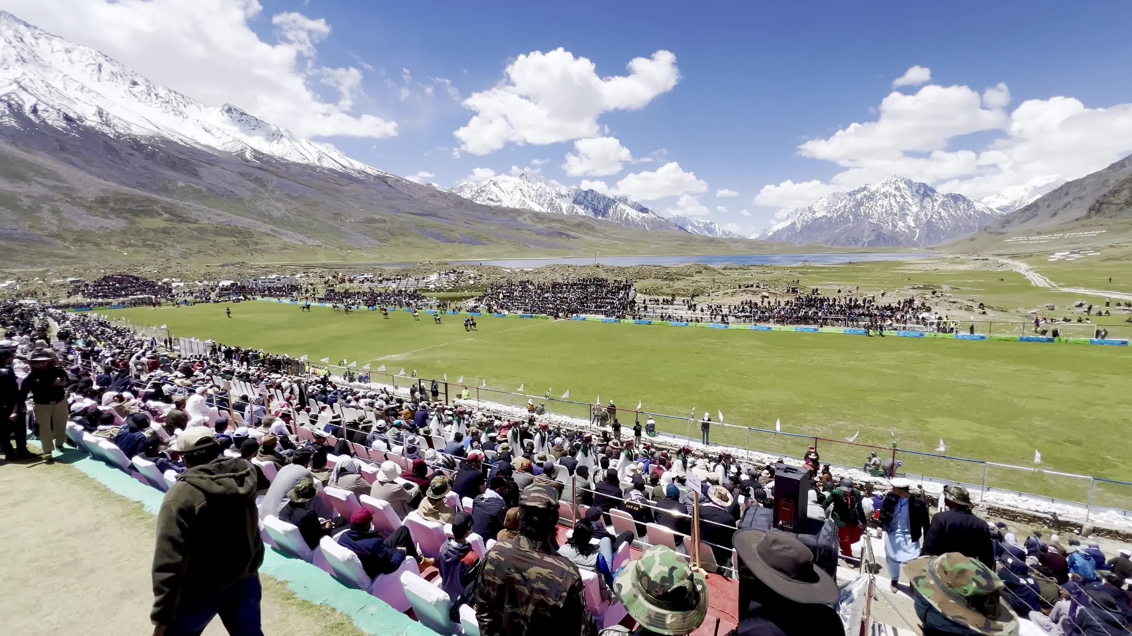 Pakistan: Chitral Laspur face Gilgit Ghizer in opening free-style polo match at Shandur festival