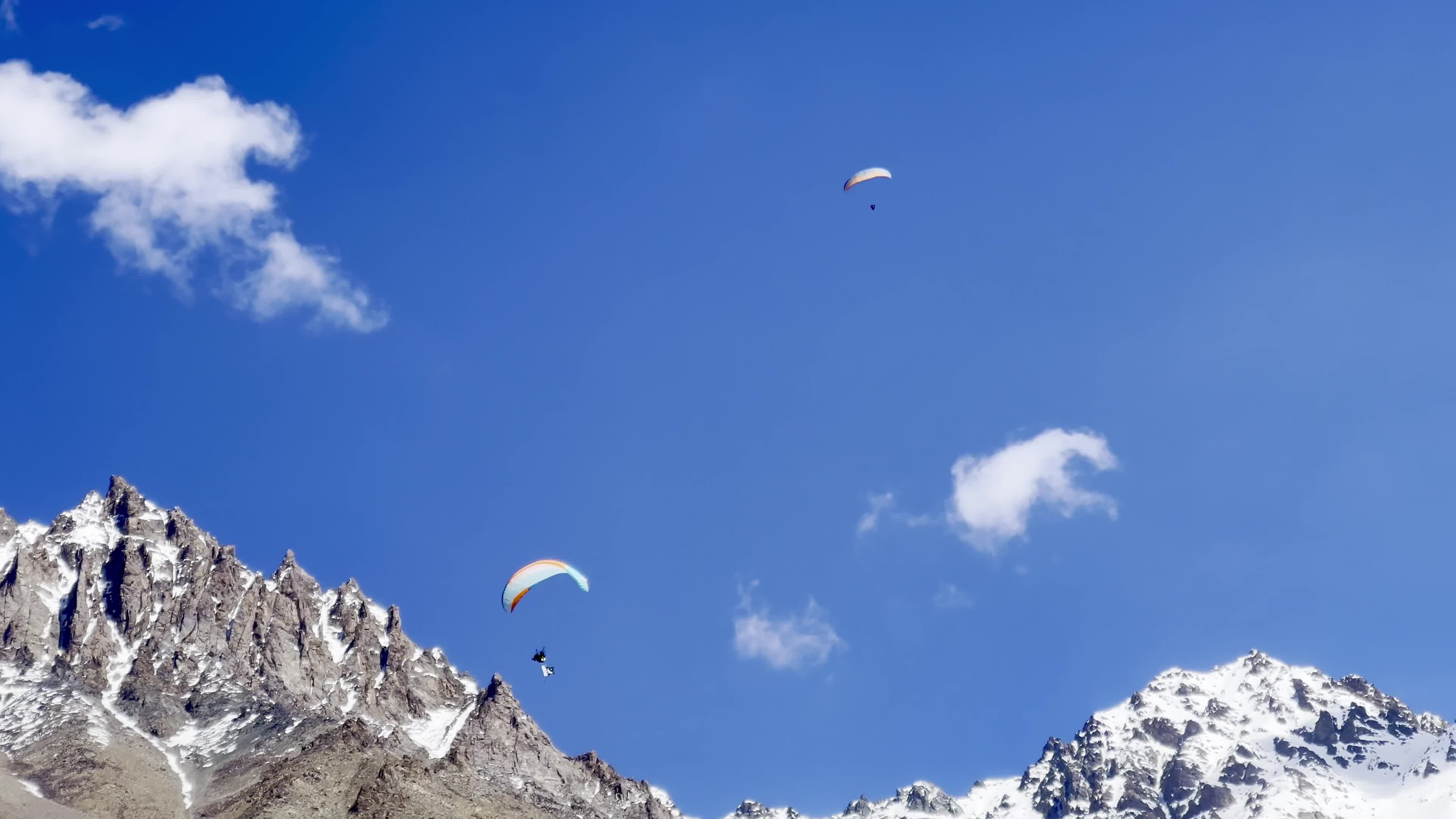Pakistan: Chitral Laspur face Gilgit Ghizer in opening free-style polo match at Shandur festival