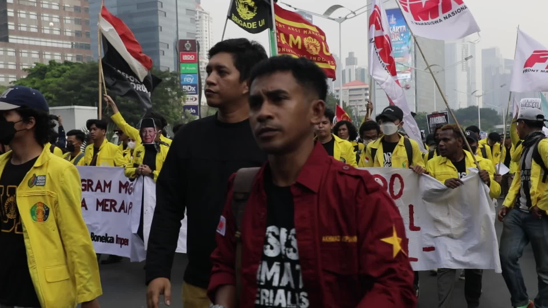 Universitas Indonesia Students Demonstration demanding Prabowo Subianto as Indonesia President to fix his policy.