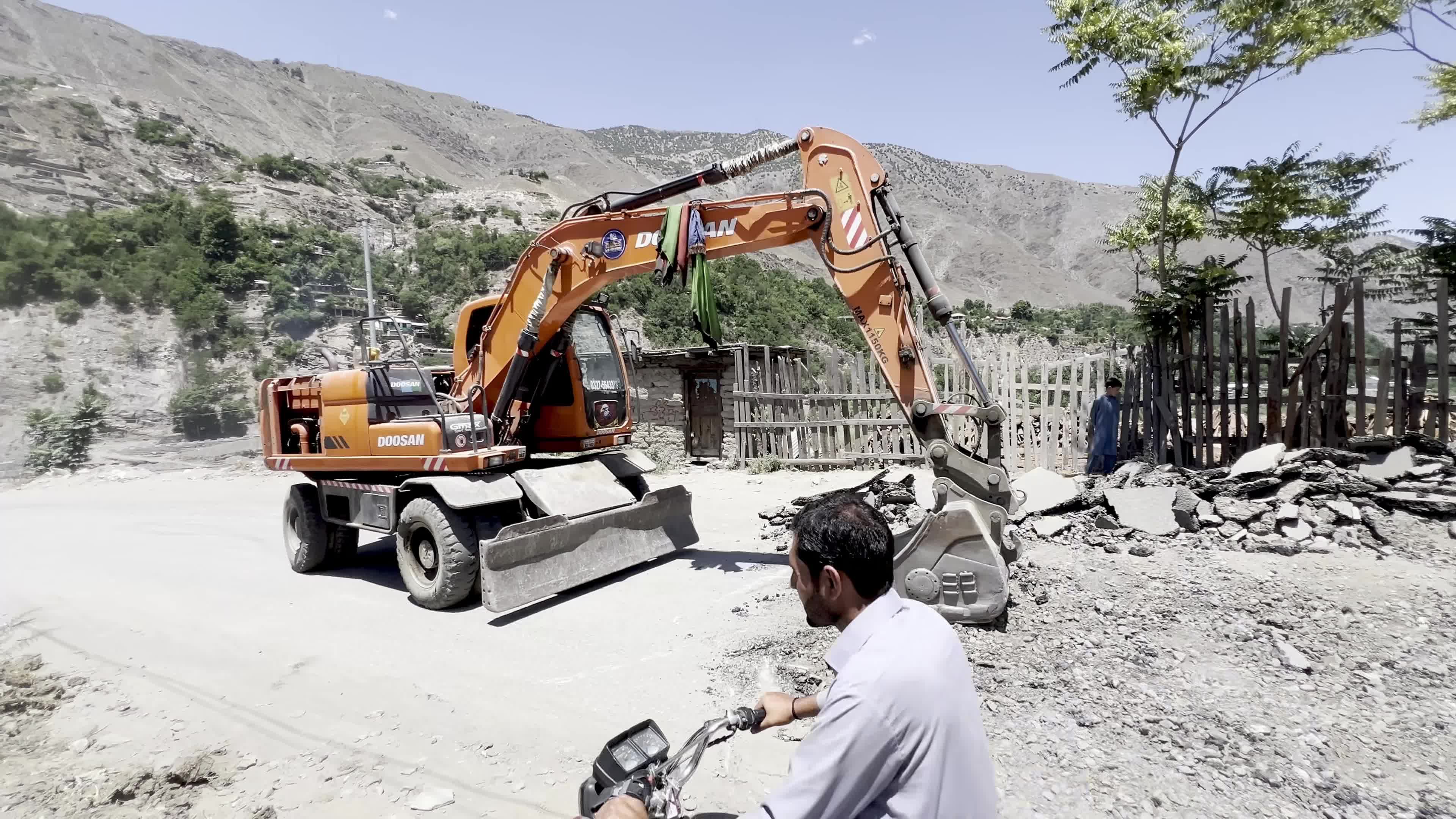 Heavy Machinery Accelerates CPEC-Linked Road Construction in Upper Chitral