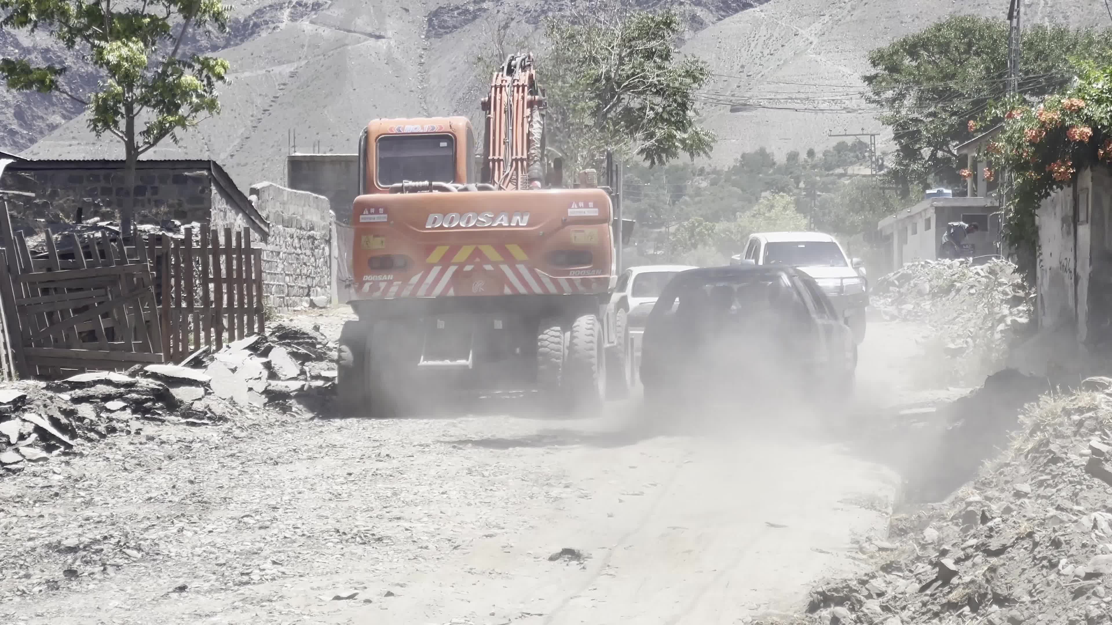 Heavy Machinery Accelerates CPEC-Linked Road Construction in Upper Chitral