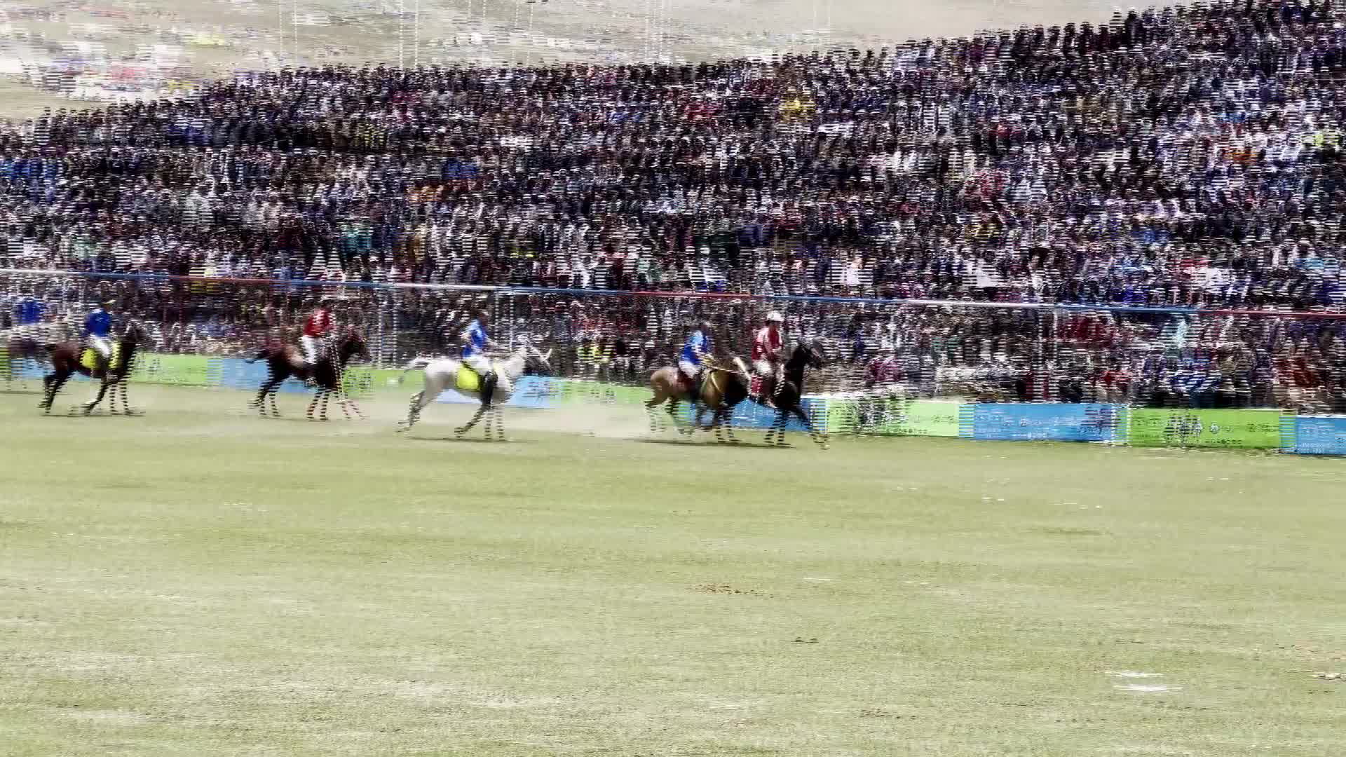 Free-Style Polo Match Thrills Spectators at Shandur Festival 2026 - 06/12/2026