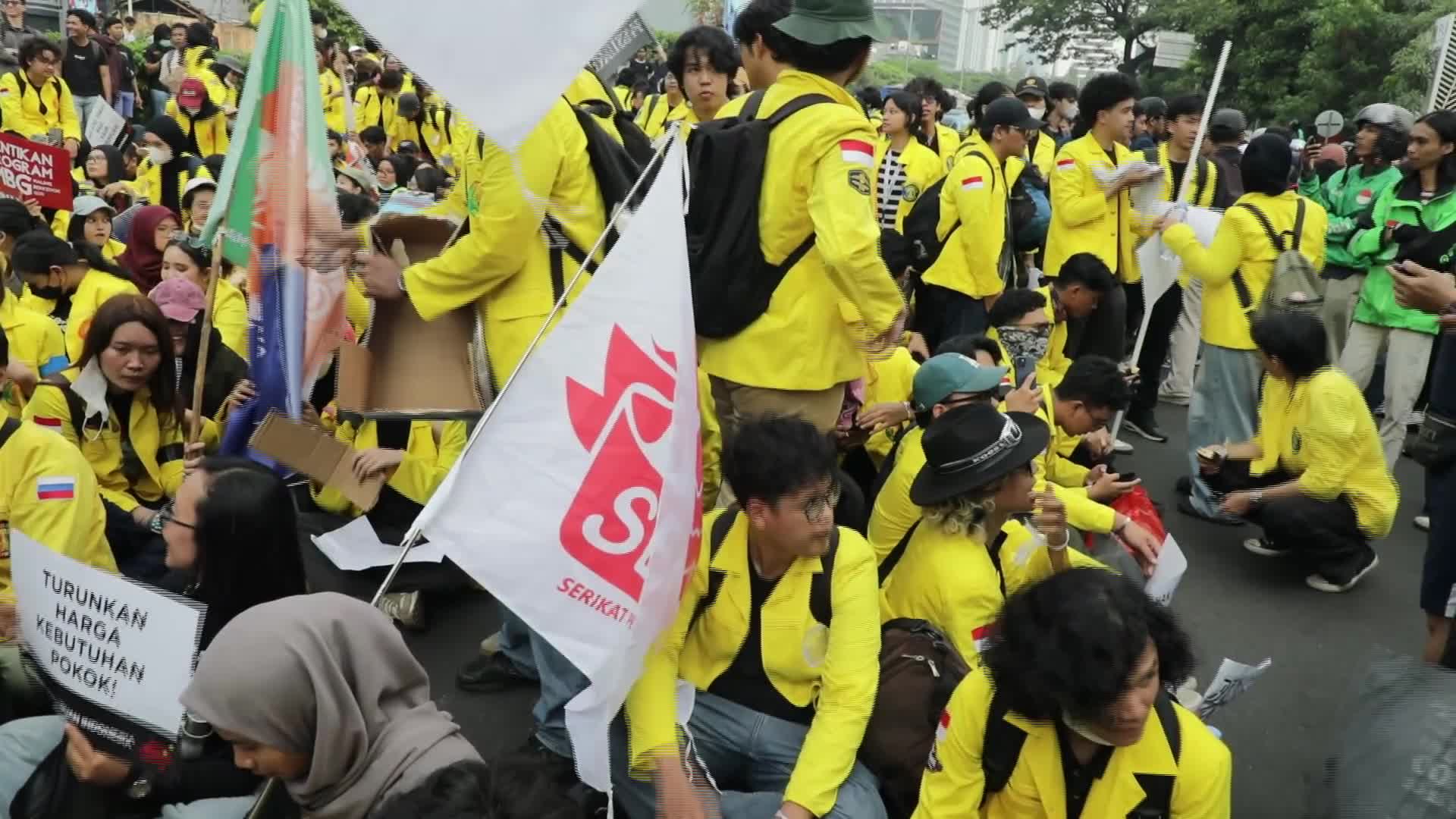 Universitas Indonesia Students Demonstration demanding Prabowo Subianto as Indonesia President to fix his policy. - 12/06/2026
