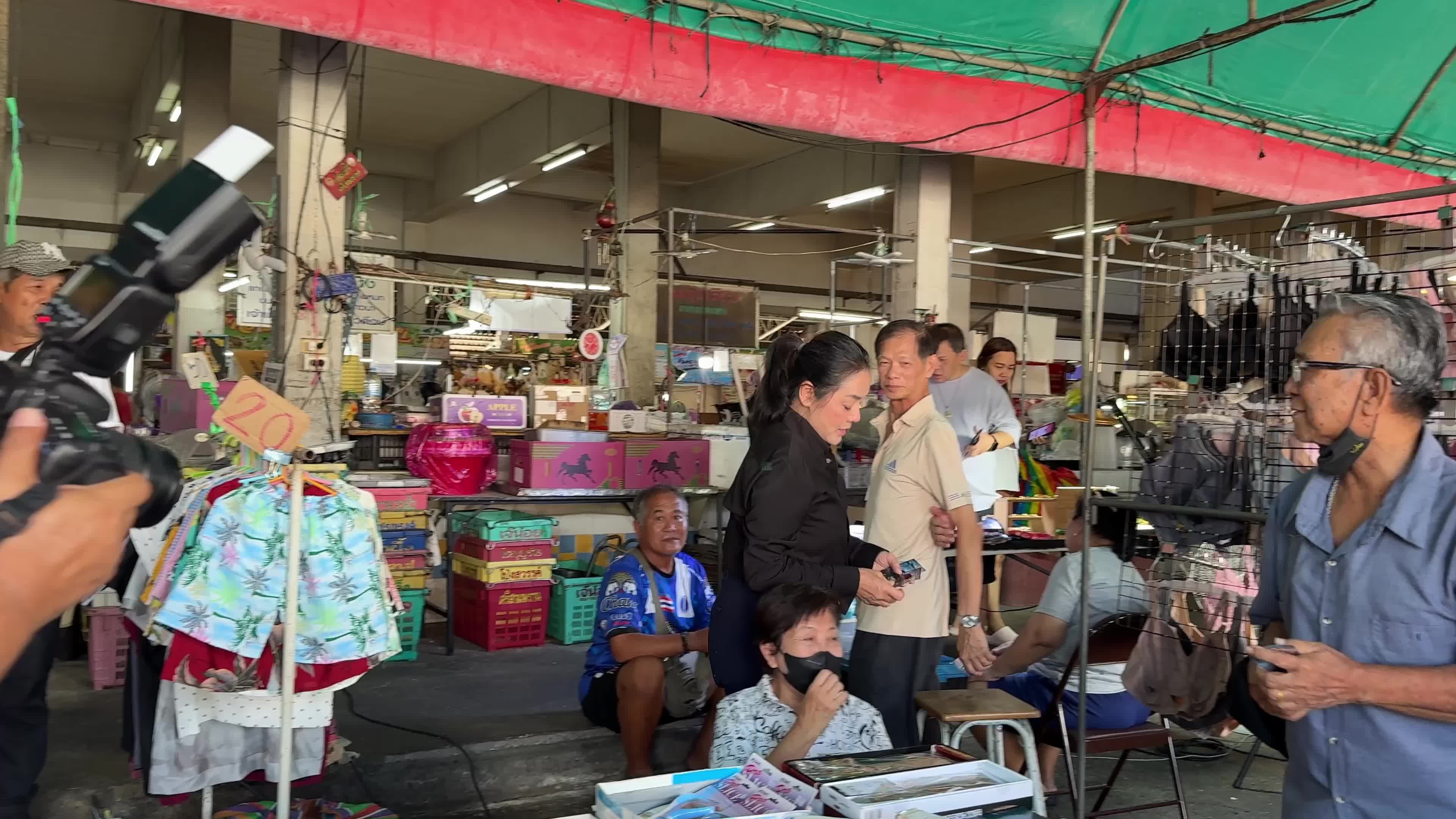 Mallika Boonmeetrakul Mahasuk Runs for Governor in Bangkok