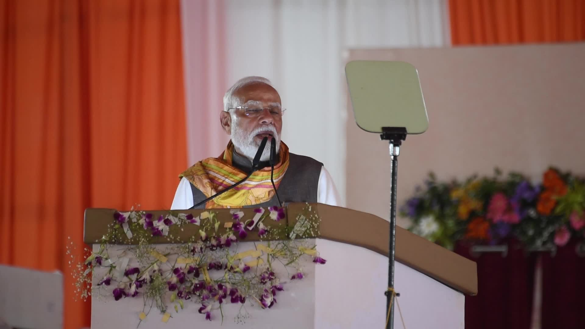 Prime Minister Narendra Modi In Kolkata