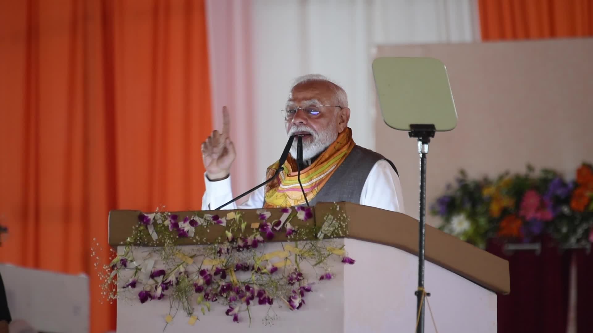 Prime Minister Narendra Modi In Kolkata