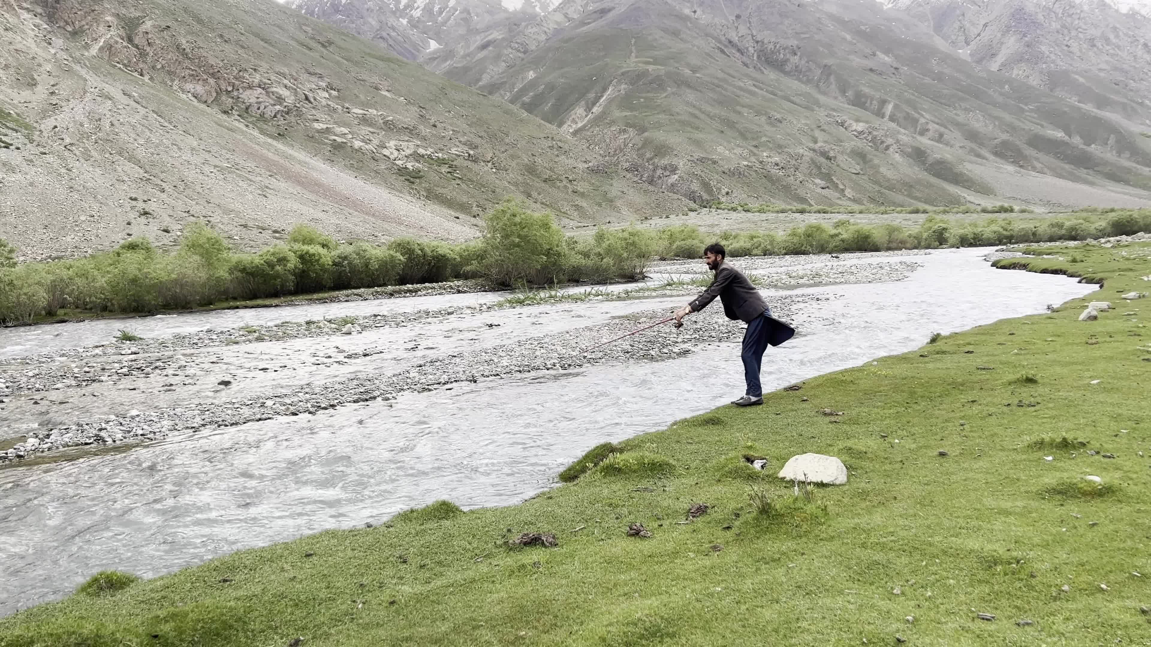 Residents Catch Trout Fish in River in Gilgit-Baltistan's Ghizer District