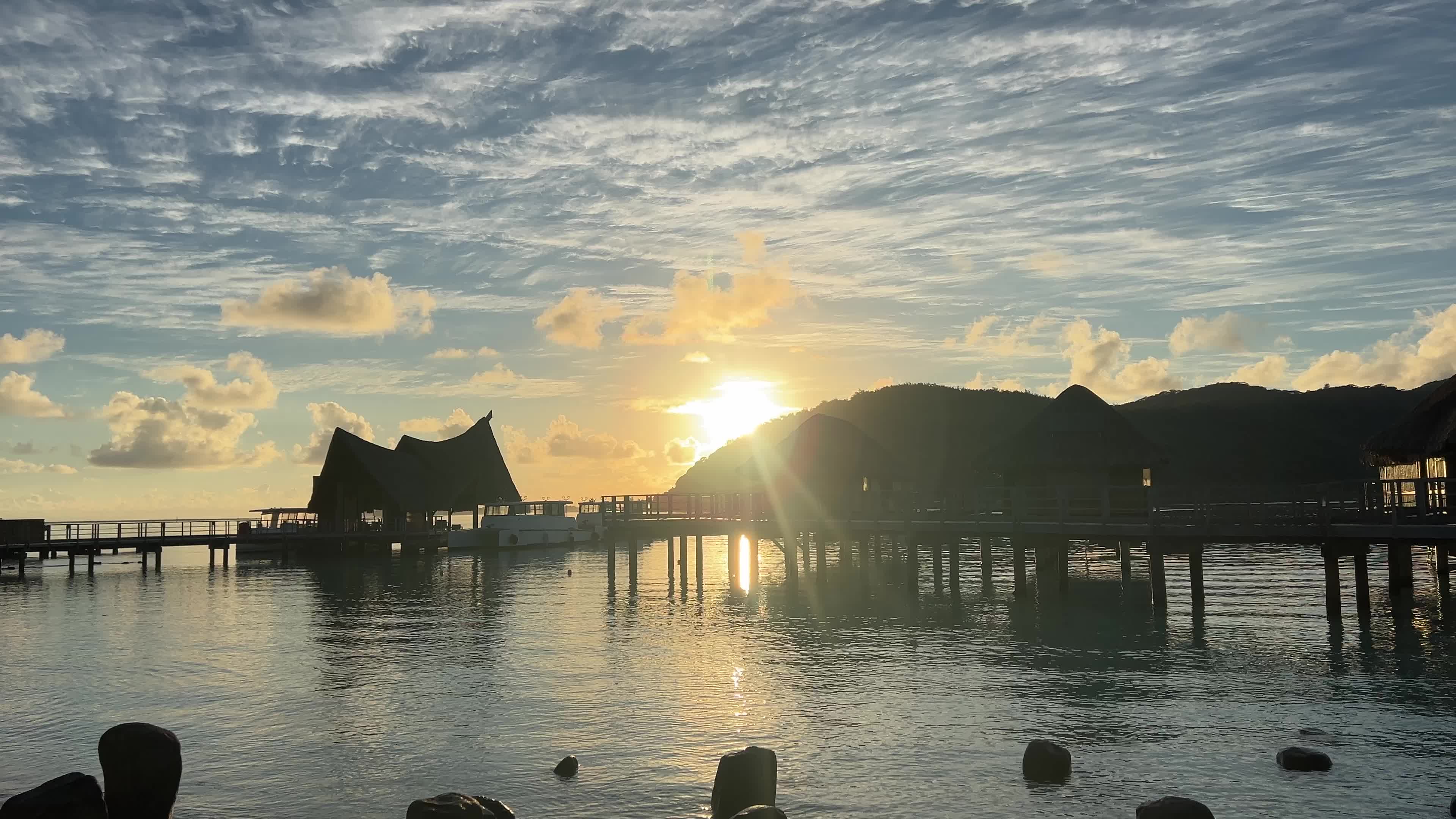 Sunrise on the small island of Motu Tevairoa