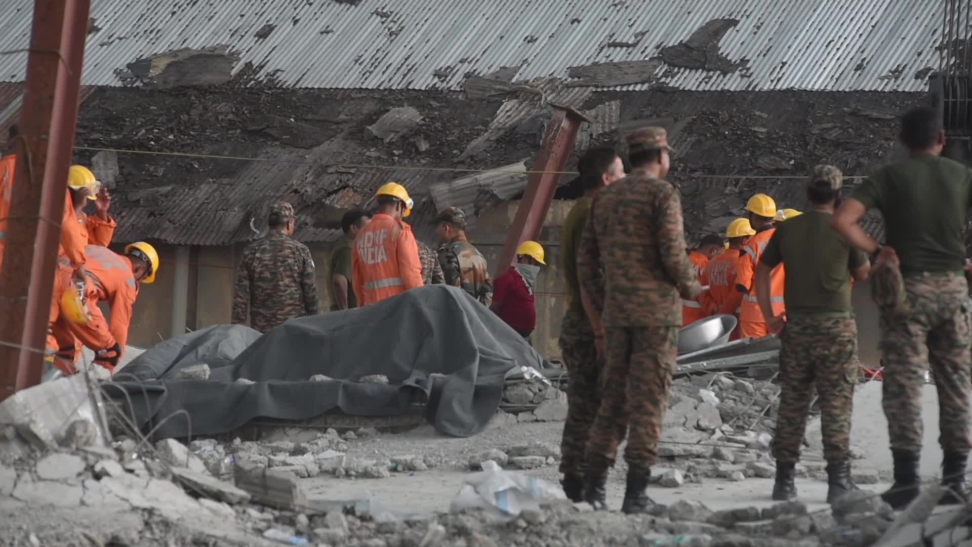 Under Construction Warehouse Collapsed In Kolkata