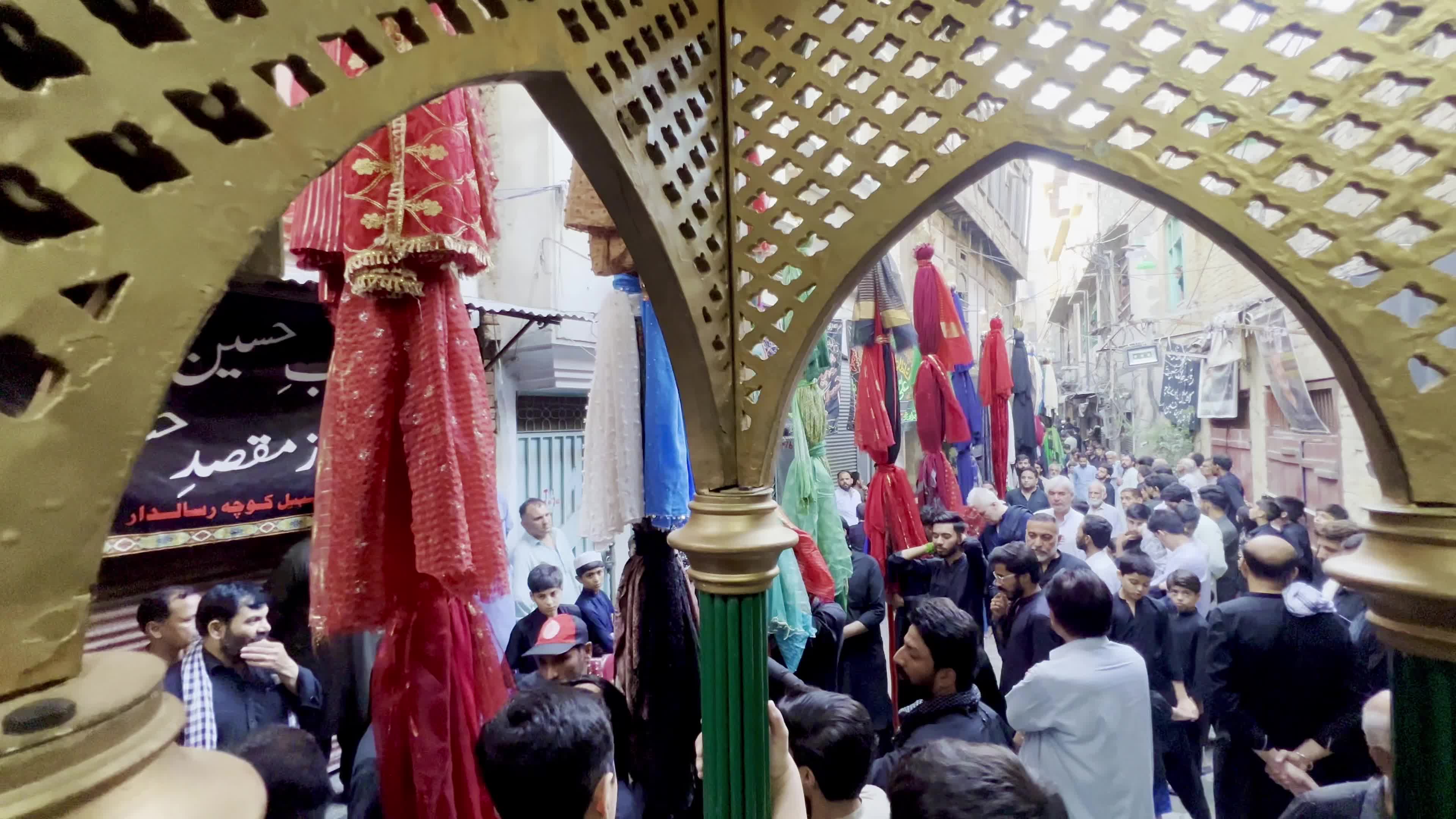 8th Muharram Procession Proceeds Along Traditional Routes Amid Tight Security Arrangements