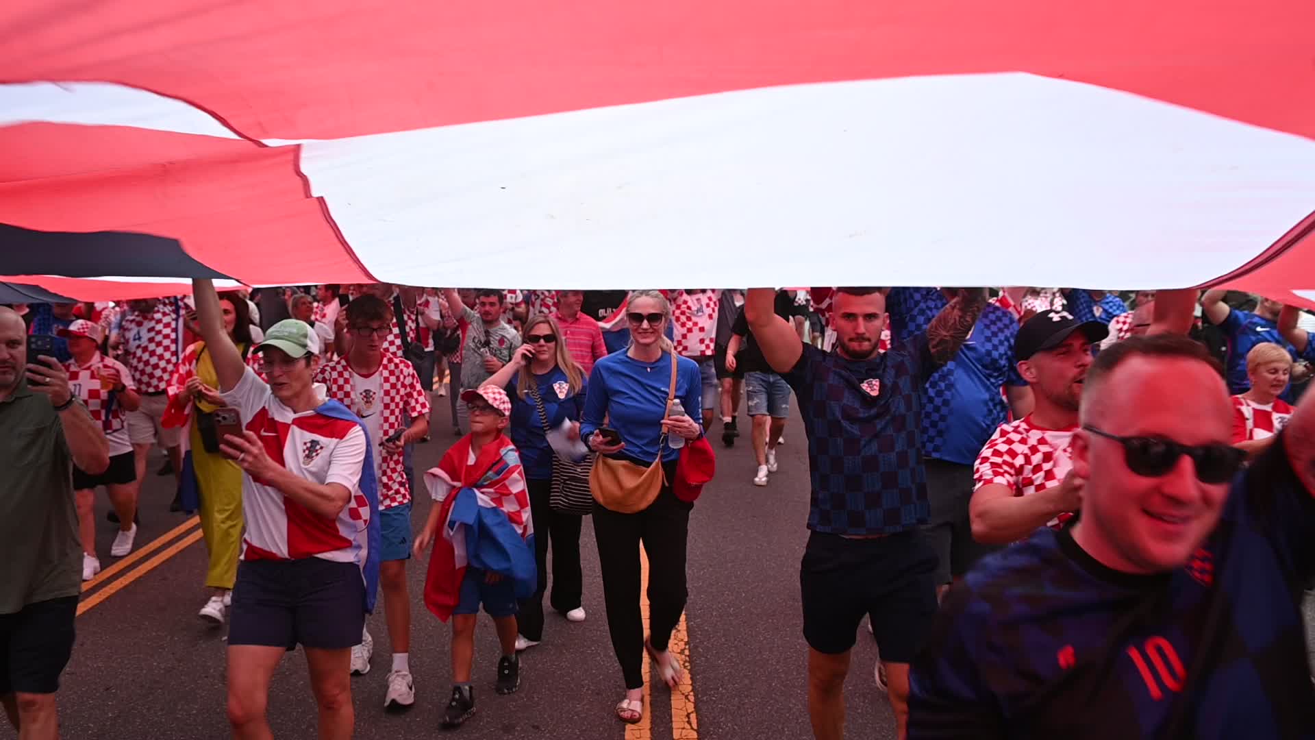 Croatia Football Fans March and Celebrate in Philadelphia Ahead of Ghana Group L Match