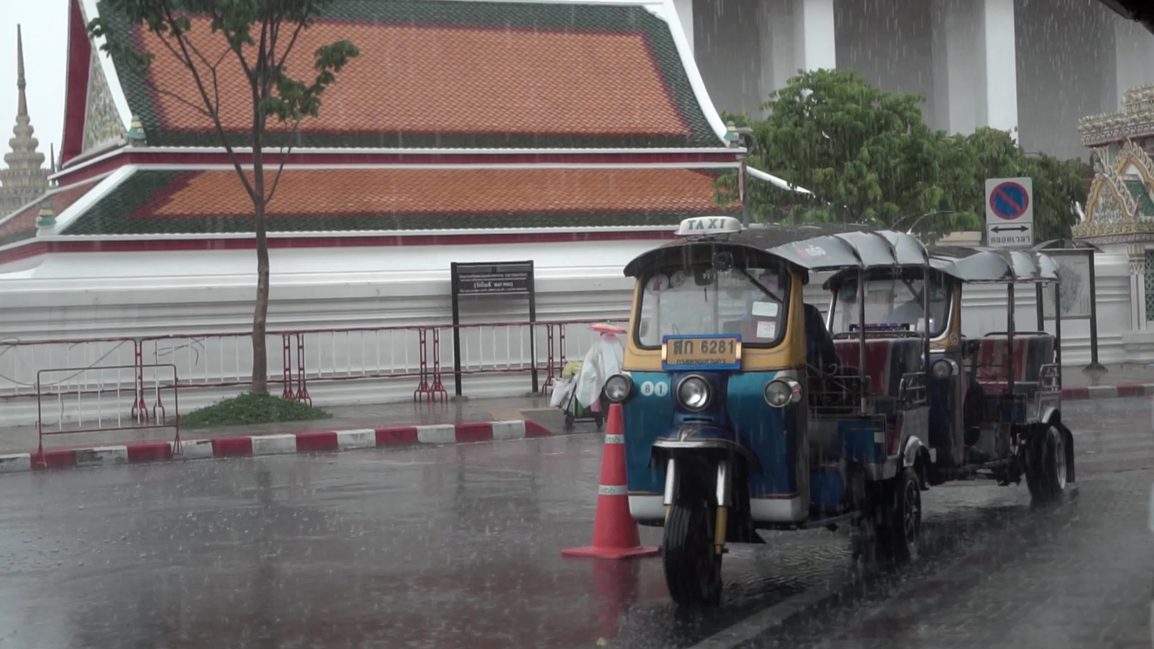 Monsoon season in Thailand begins.